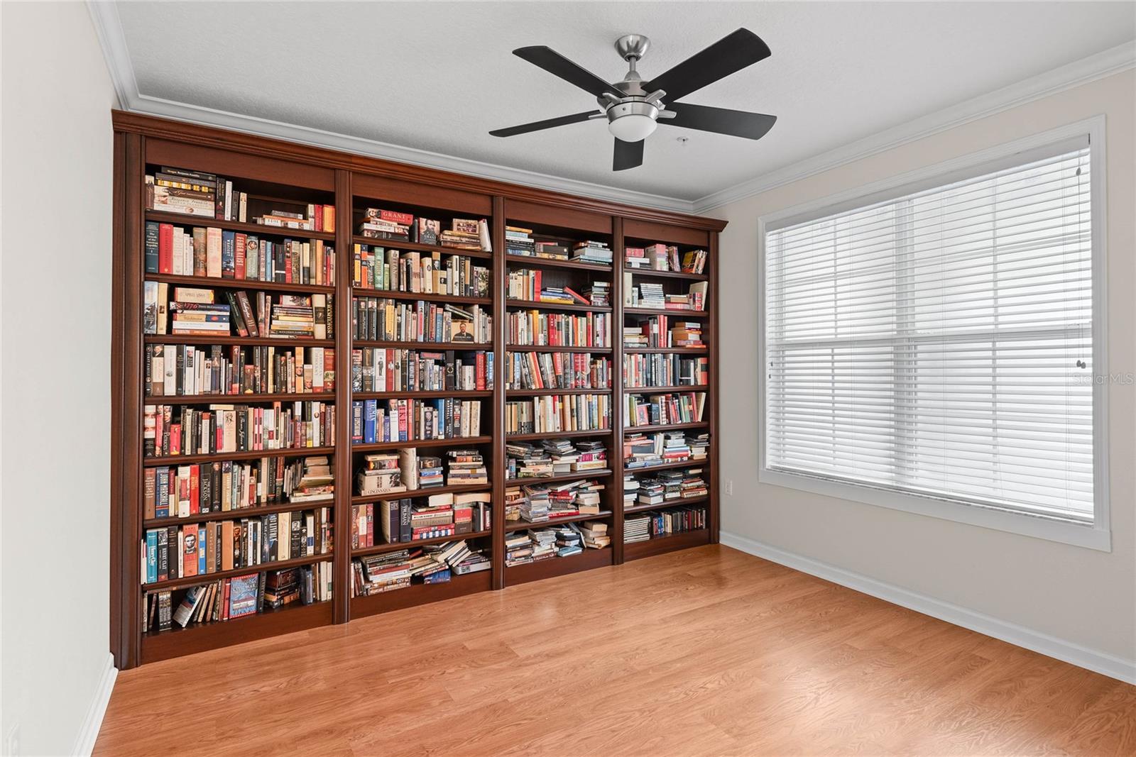 Image 16 of 25 For 4250 Corrine Drive 104