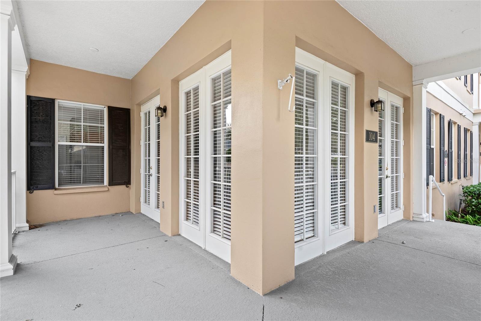 Image 4 of 25 For 4250 Corrine Drive 104