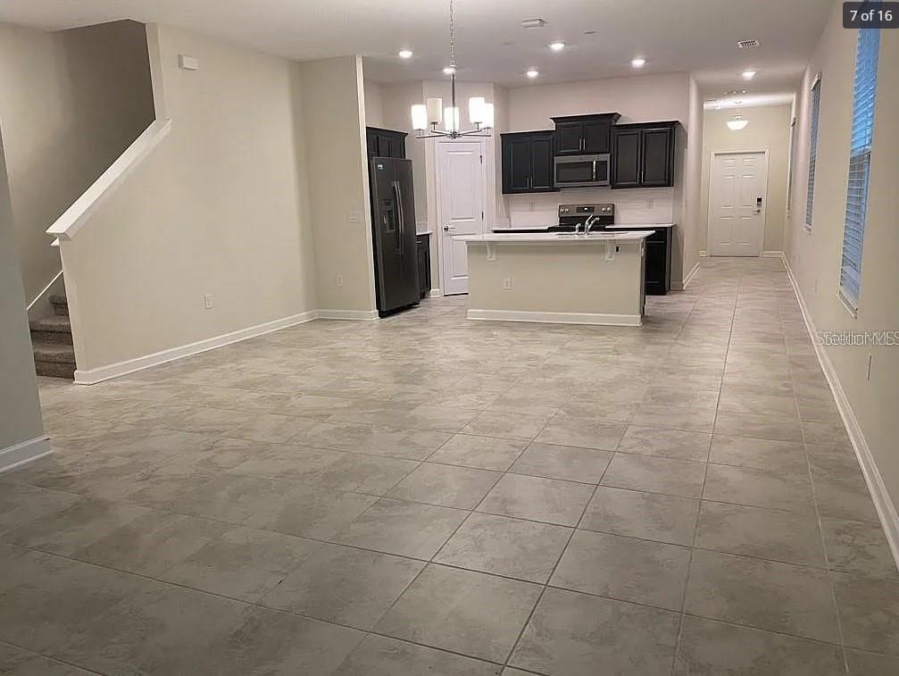 Image 6 of 17 For 15187 Chapter Way