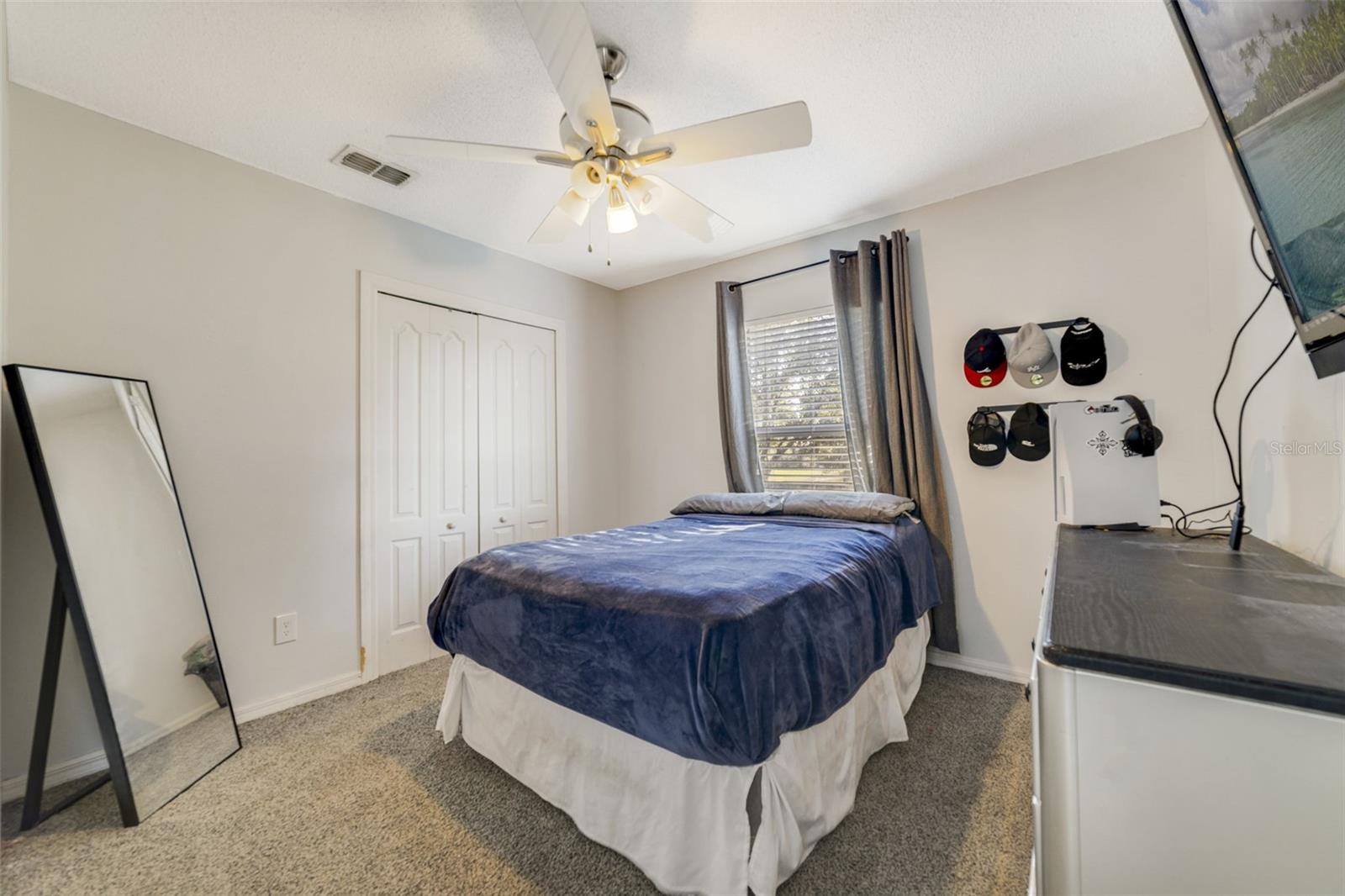 Image 15 of 27 For 14728 Huntley Drive