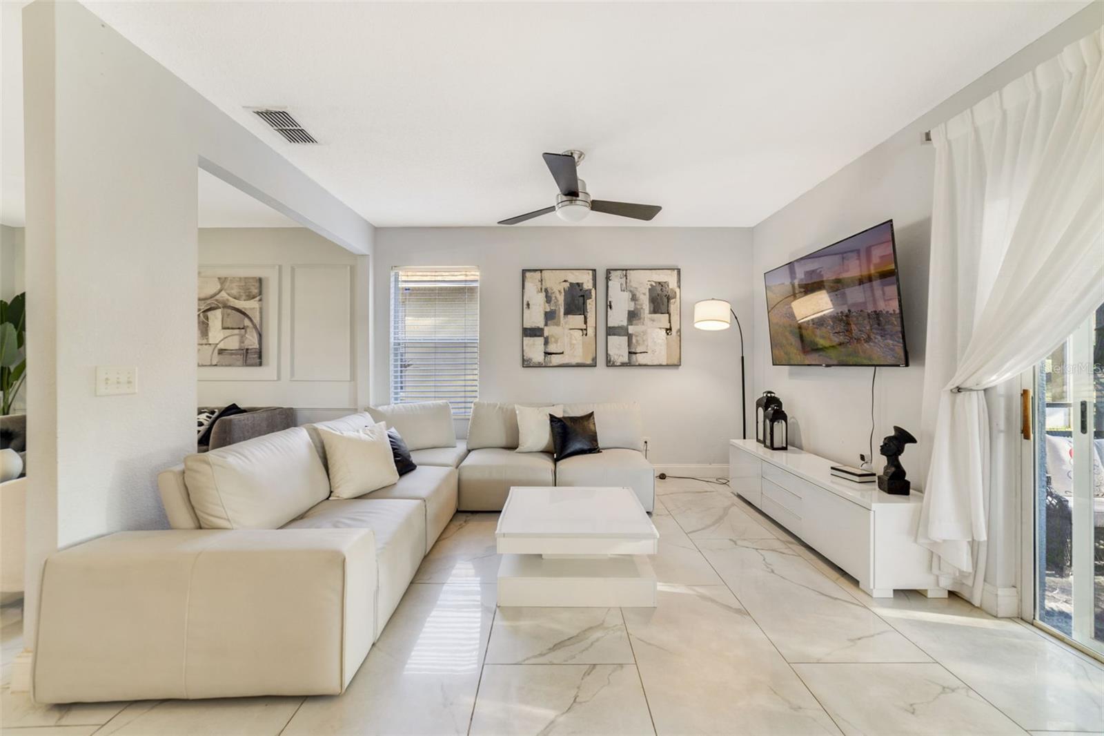 Image 5 of 27 For 14728 Huntley Drive