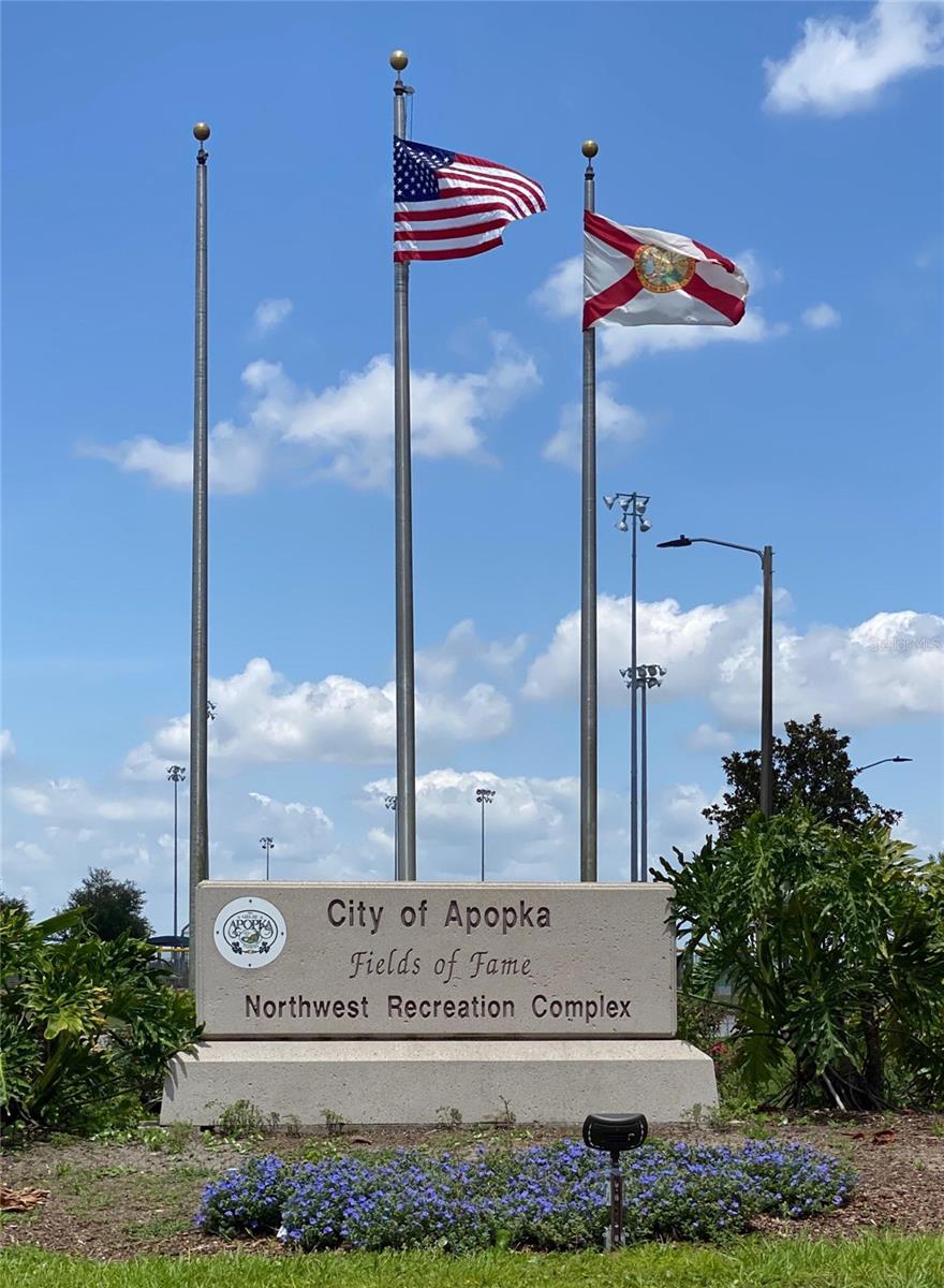 Image 29 of 34 For 380 Speyside Lane