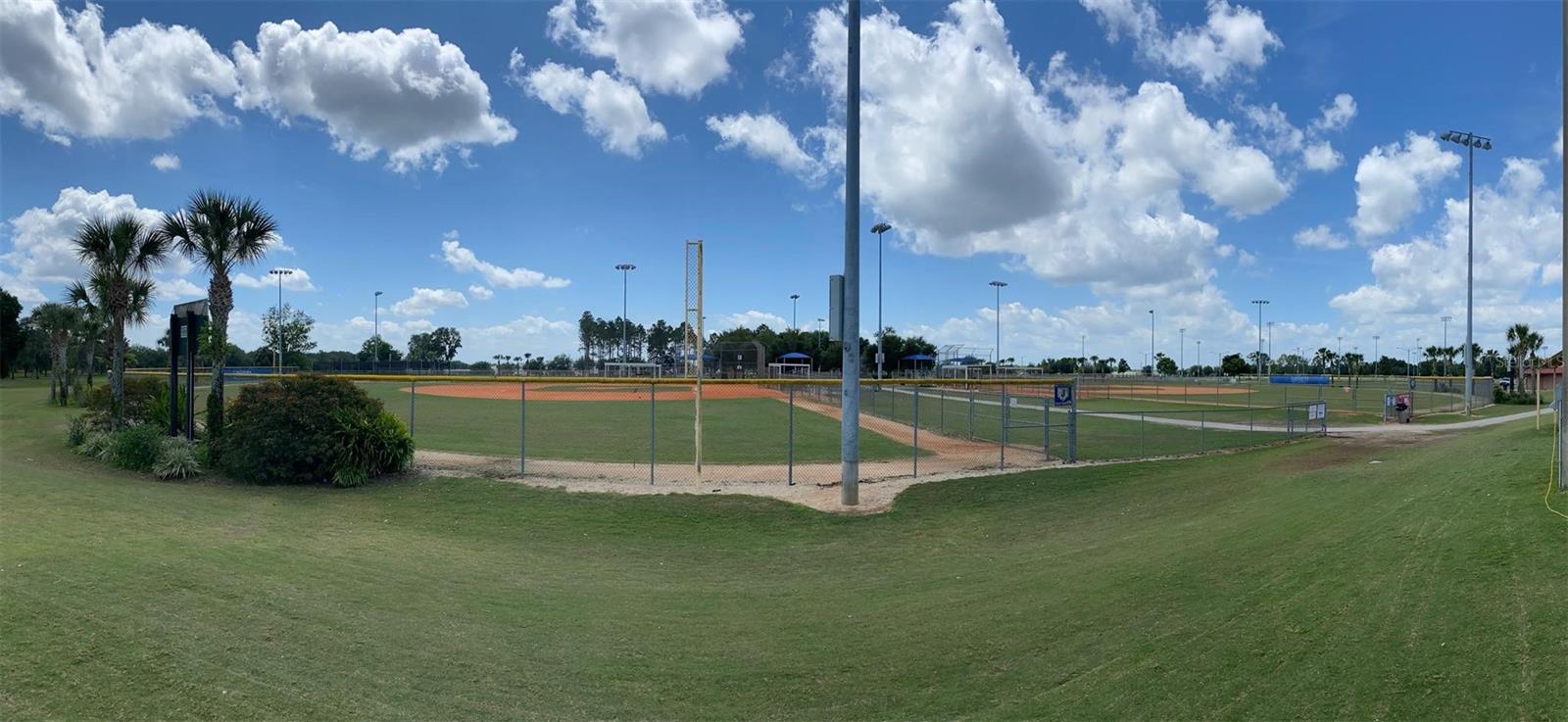 Image 30 of 34 For 380 Speyside Lane