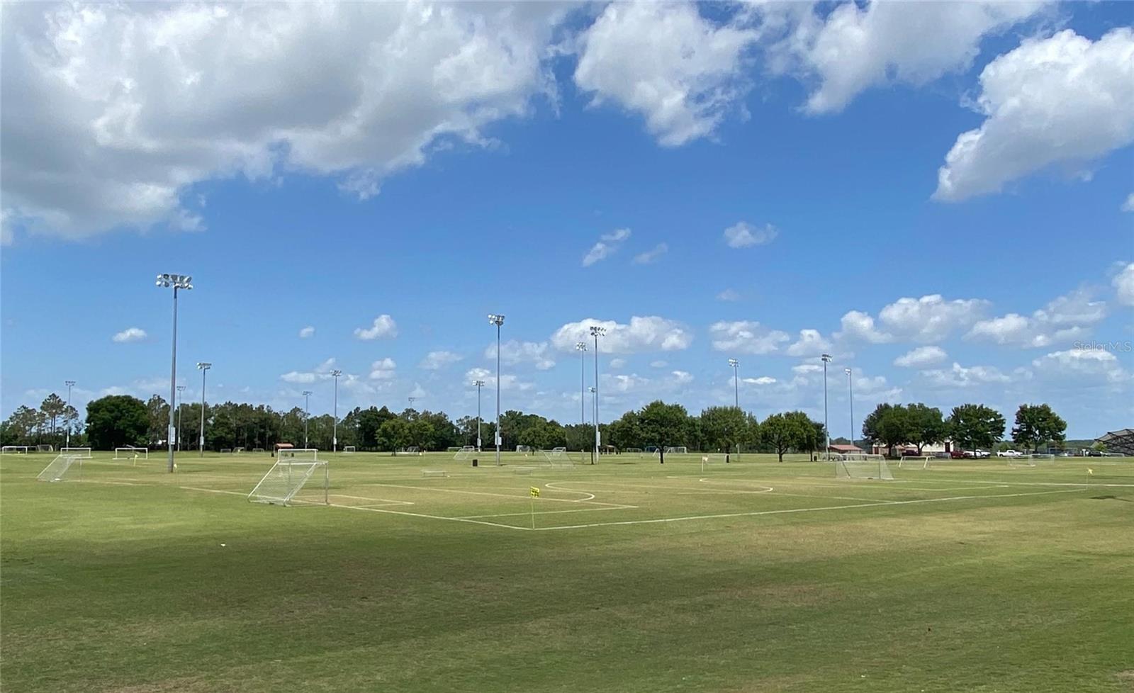 Image 31 of 34 For 380 Speyside Lane