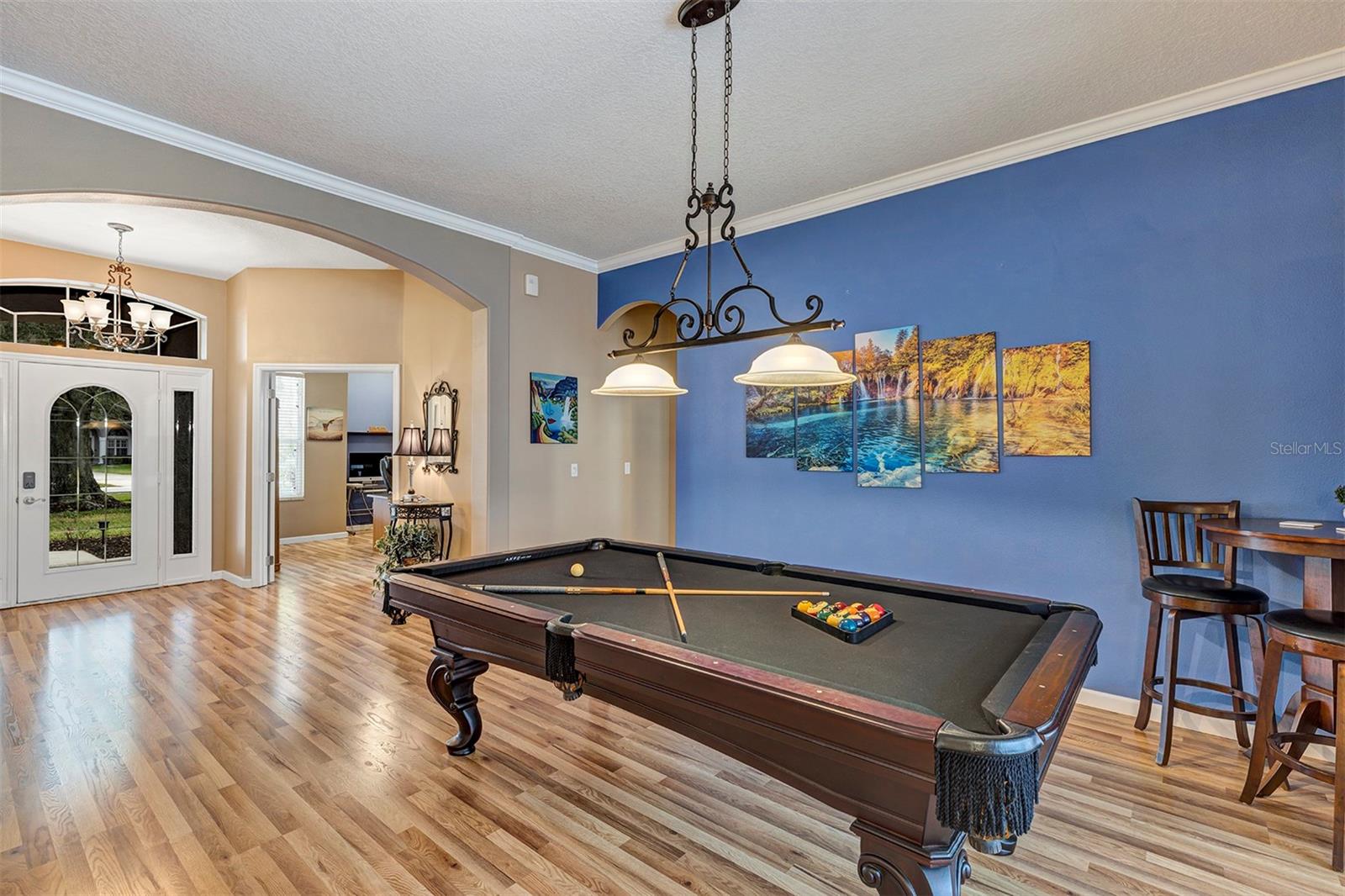 Image 9 of 34 For 380 Speyside Lane