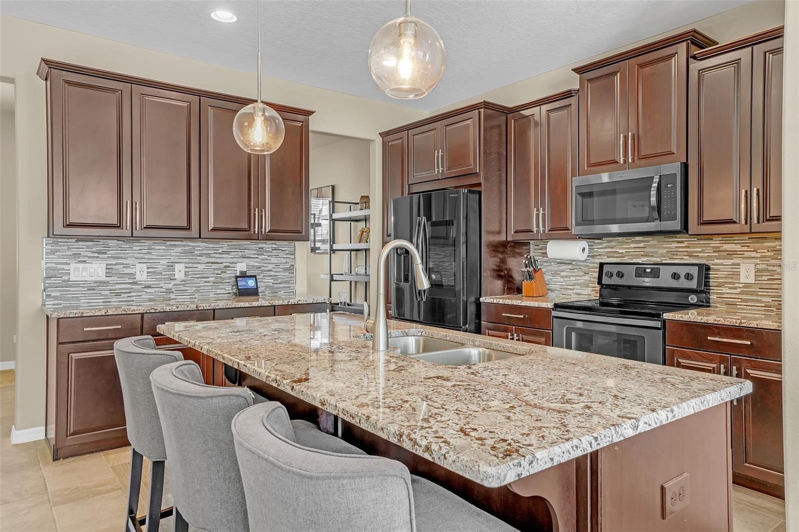 Image 4 of 32 For 8626 Vedder Lane