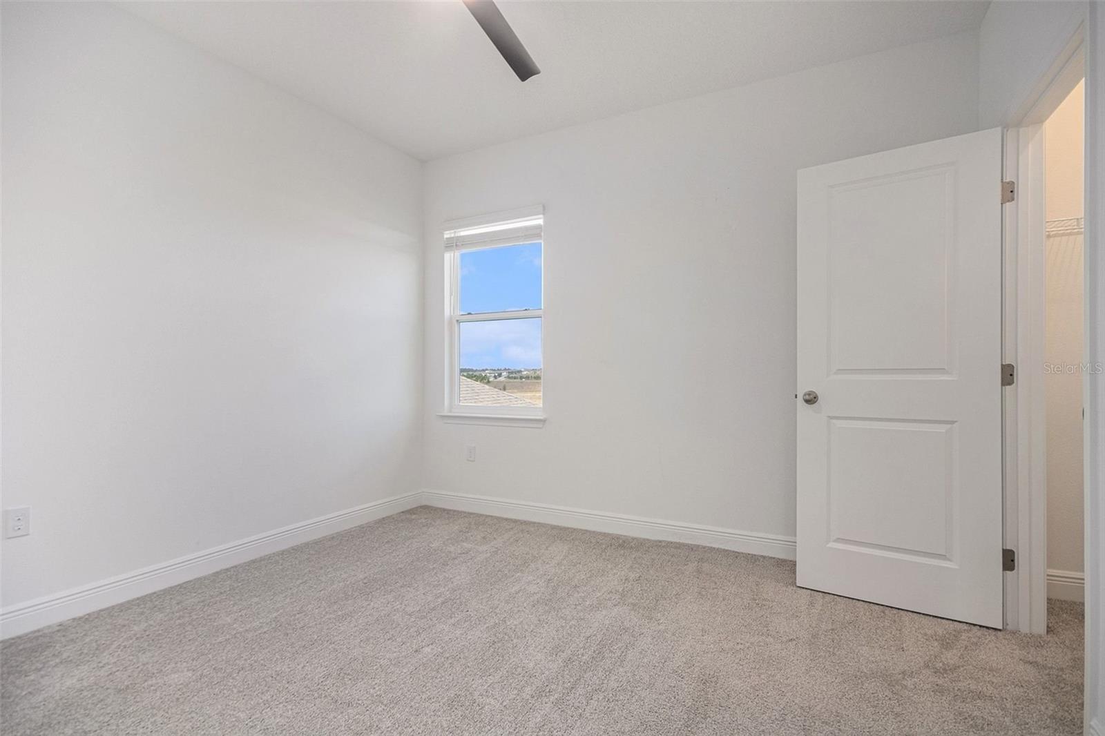 Image 24 of 51 For 2028 Sunshine Peak Drive