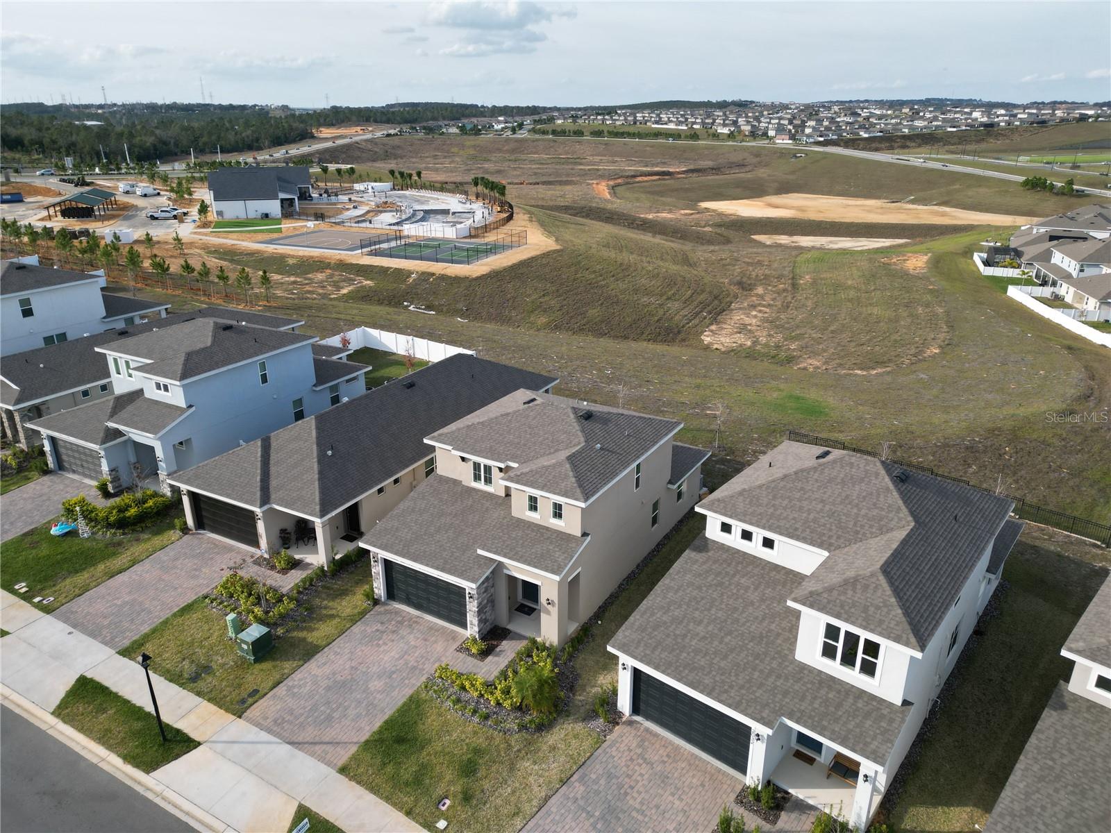 Image 36 of 51 For 2028 Sunshine Peak Drive