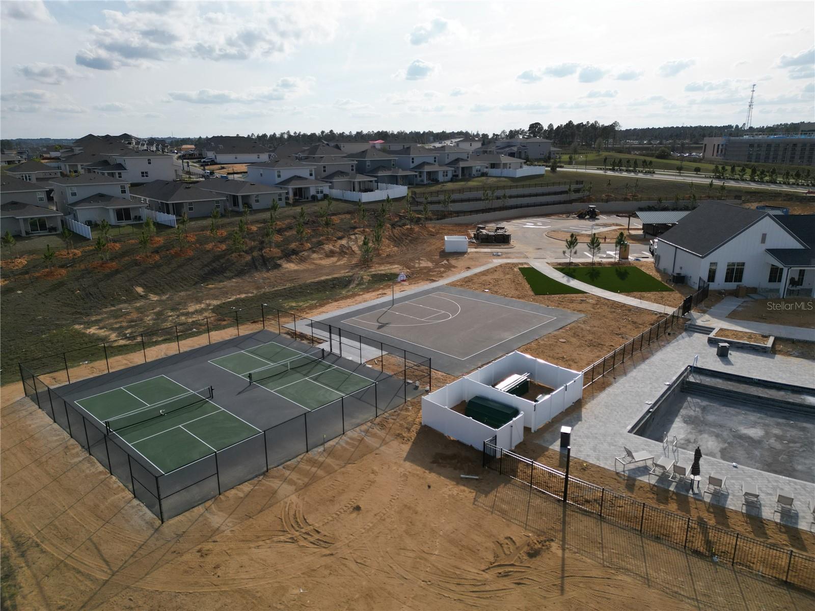 Image 44 of 51 For 2028 Sunshine Peak Drive