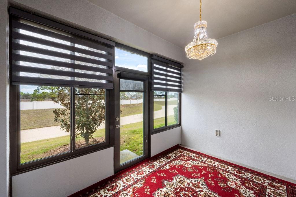 Image 29 of 55 For 3543 Fairwaters Court B