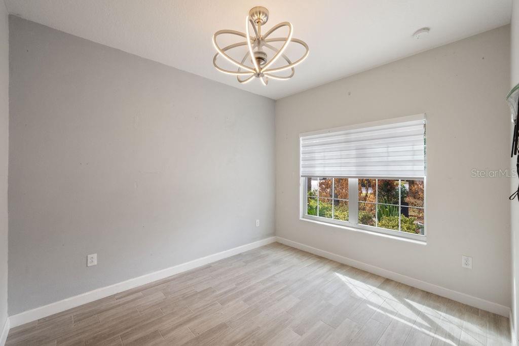 Image 5 of 55 For 3543 Fairwaters Court B