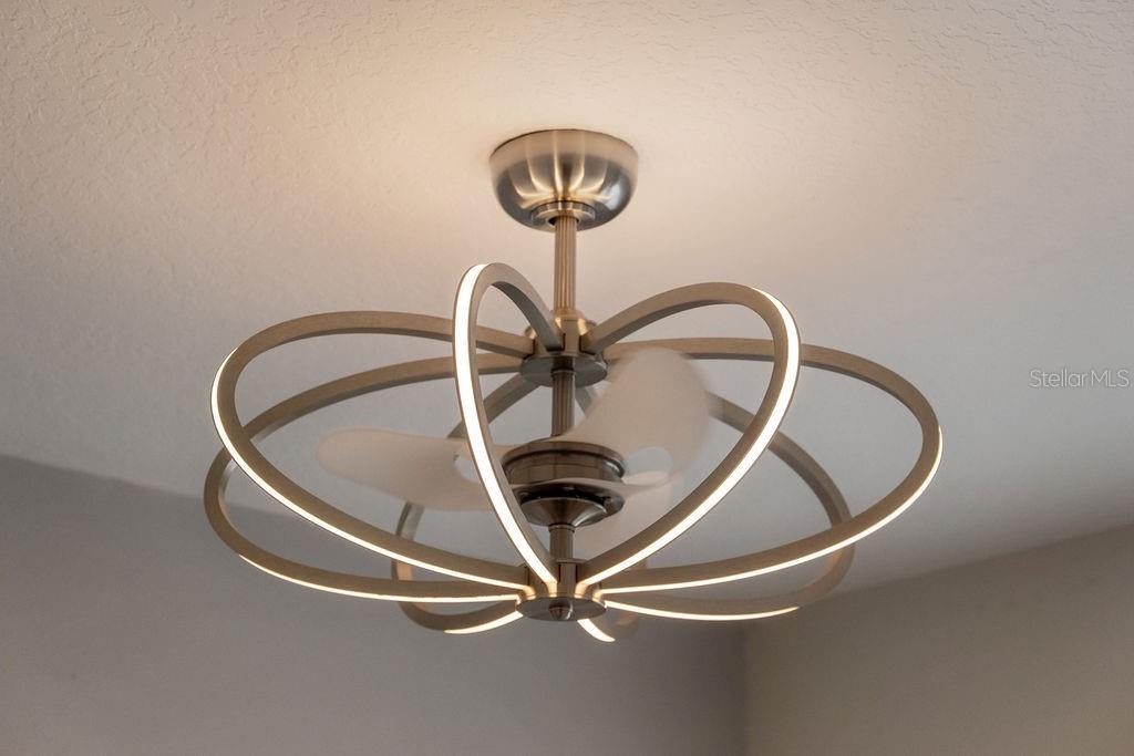 Image 7 of 55 For 3543 Fairwaters Court B