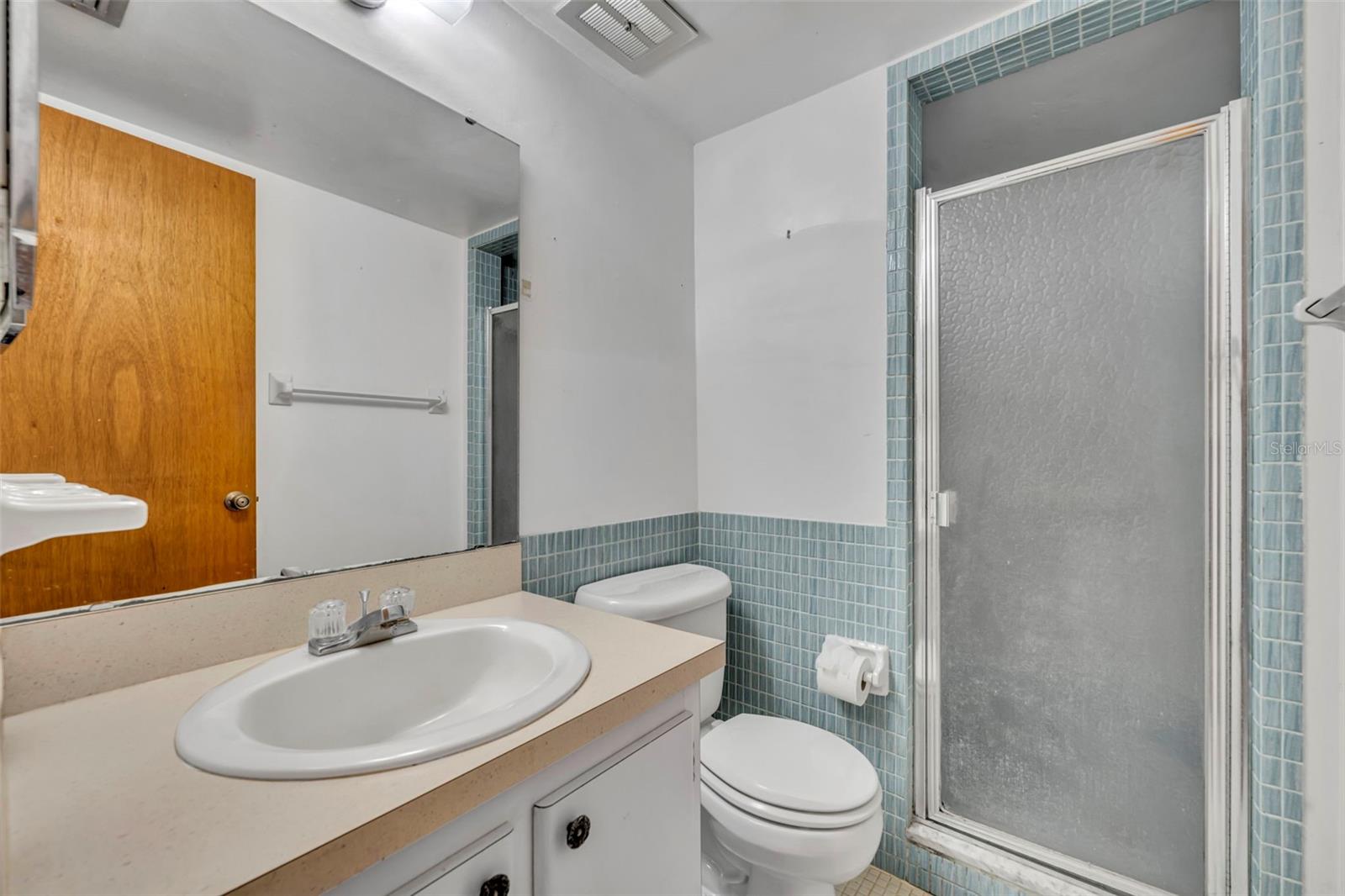 Image 16 of 23 For 1250 Denning Drive 104