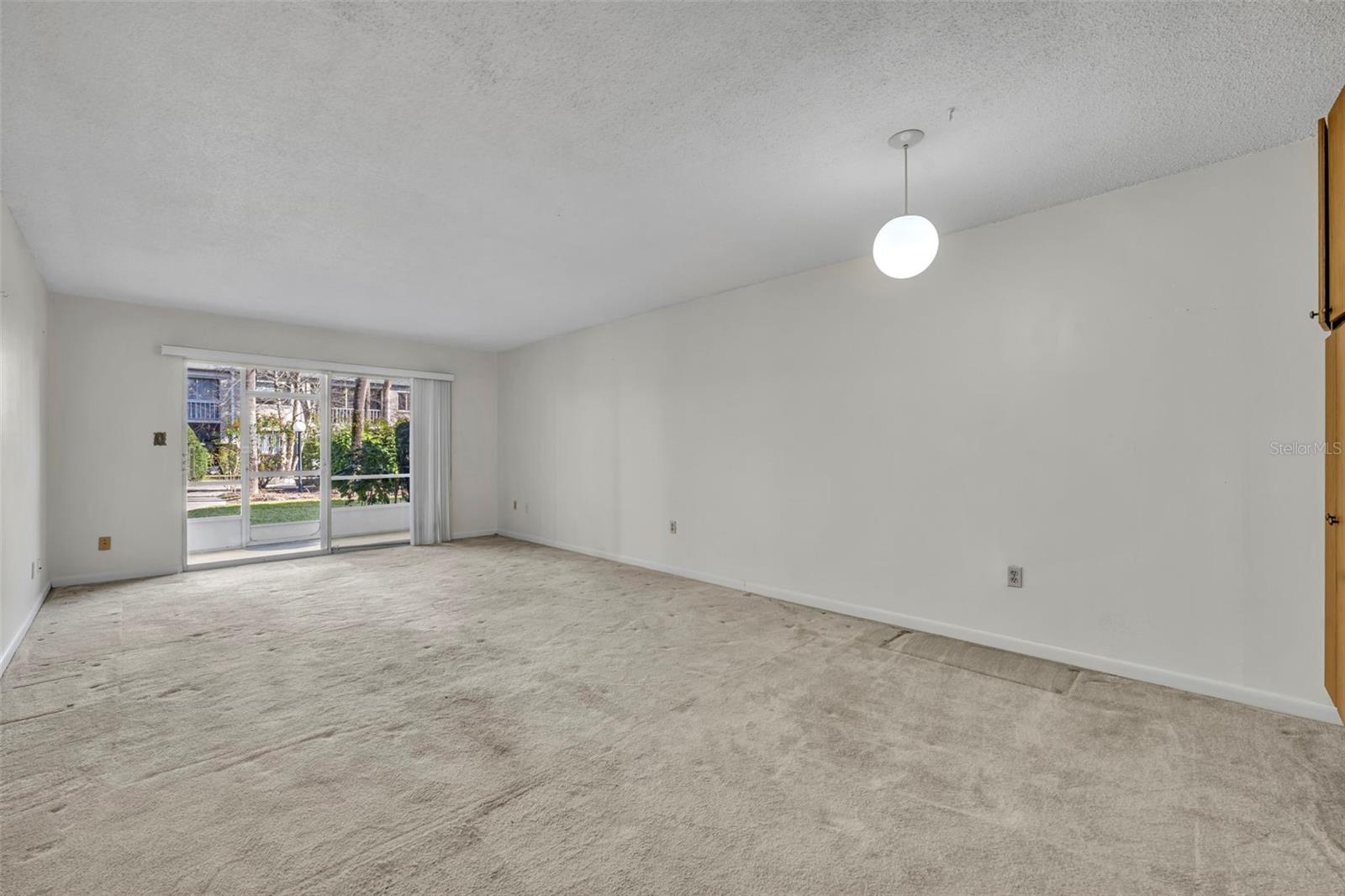 Image 4 of 23 For 1250 Denning Drive 104