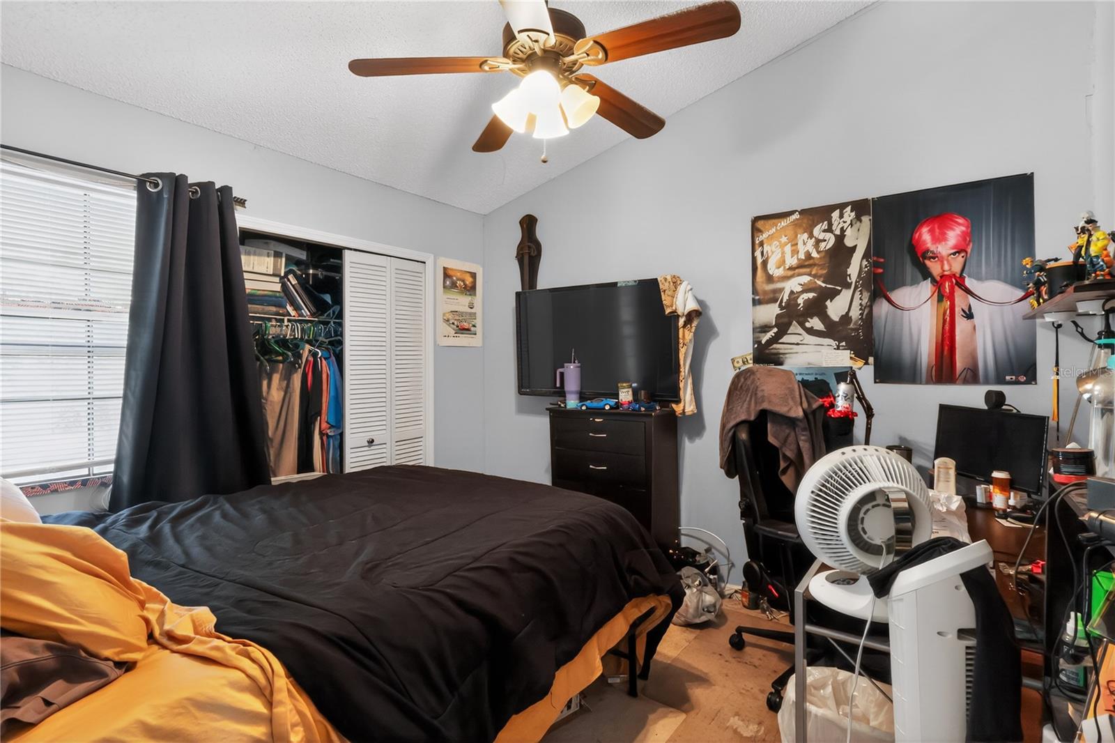 Image 22 of 36 For 4000 Crossroads Place