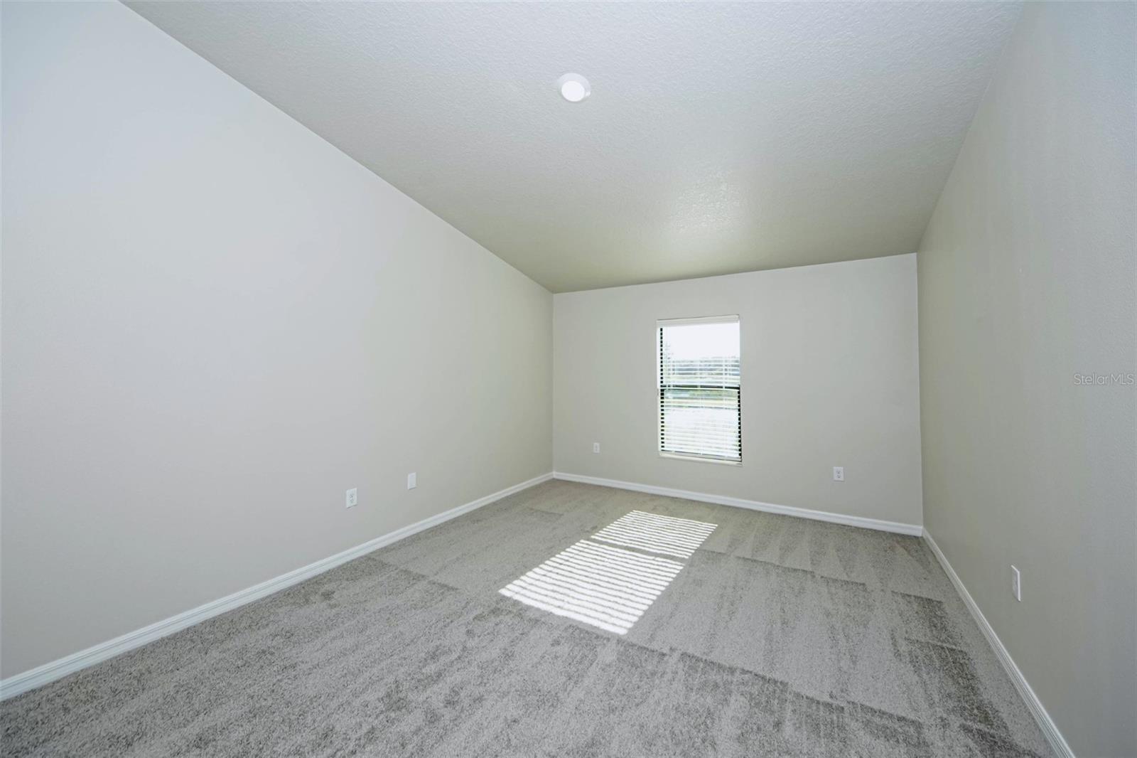 Image 19 of 37 For 1617 Orne Street