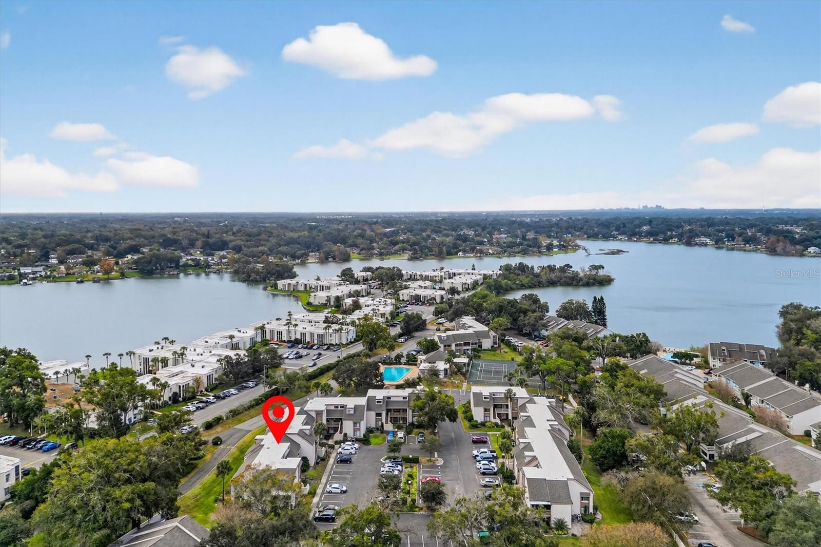 Image 36 of 38 For 230 Orienta Point Street 230