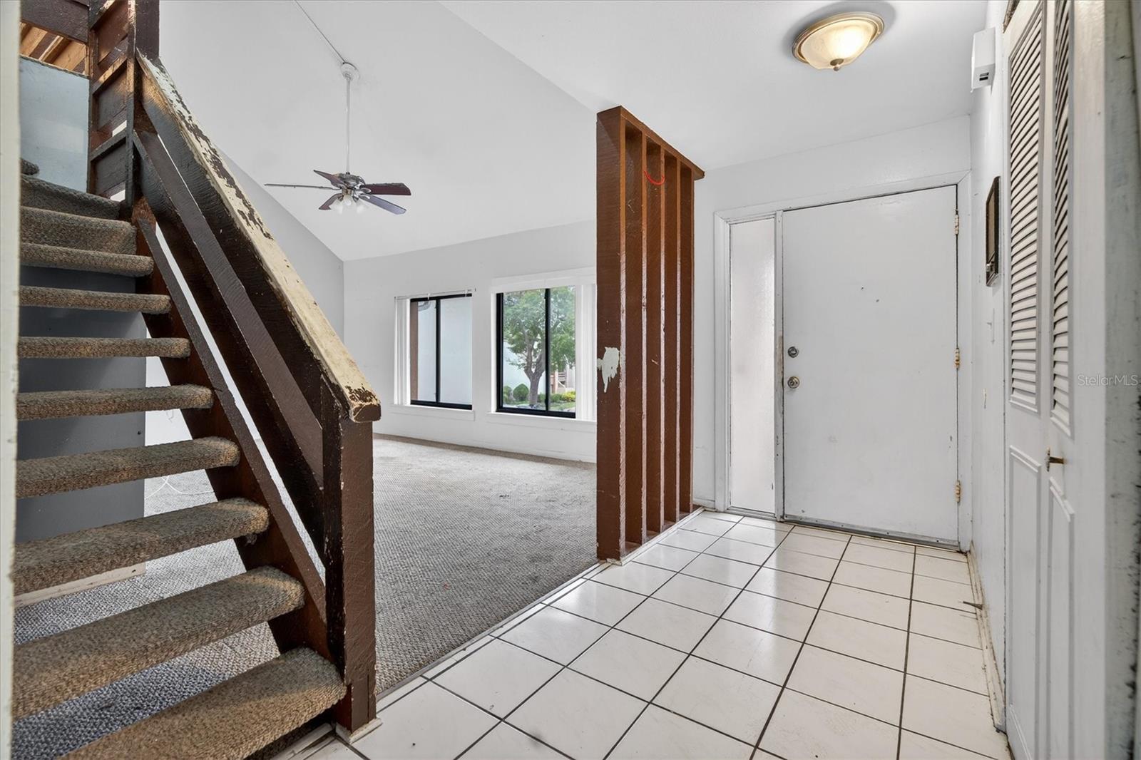 Image 8 of 38 For 230 Orienta Point Street 230