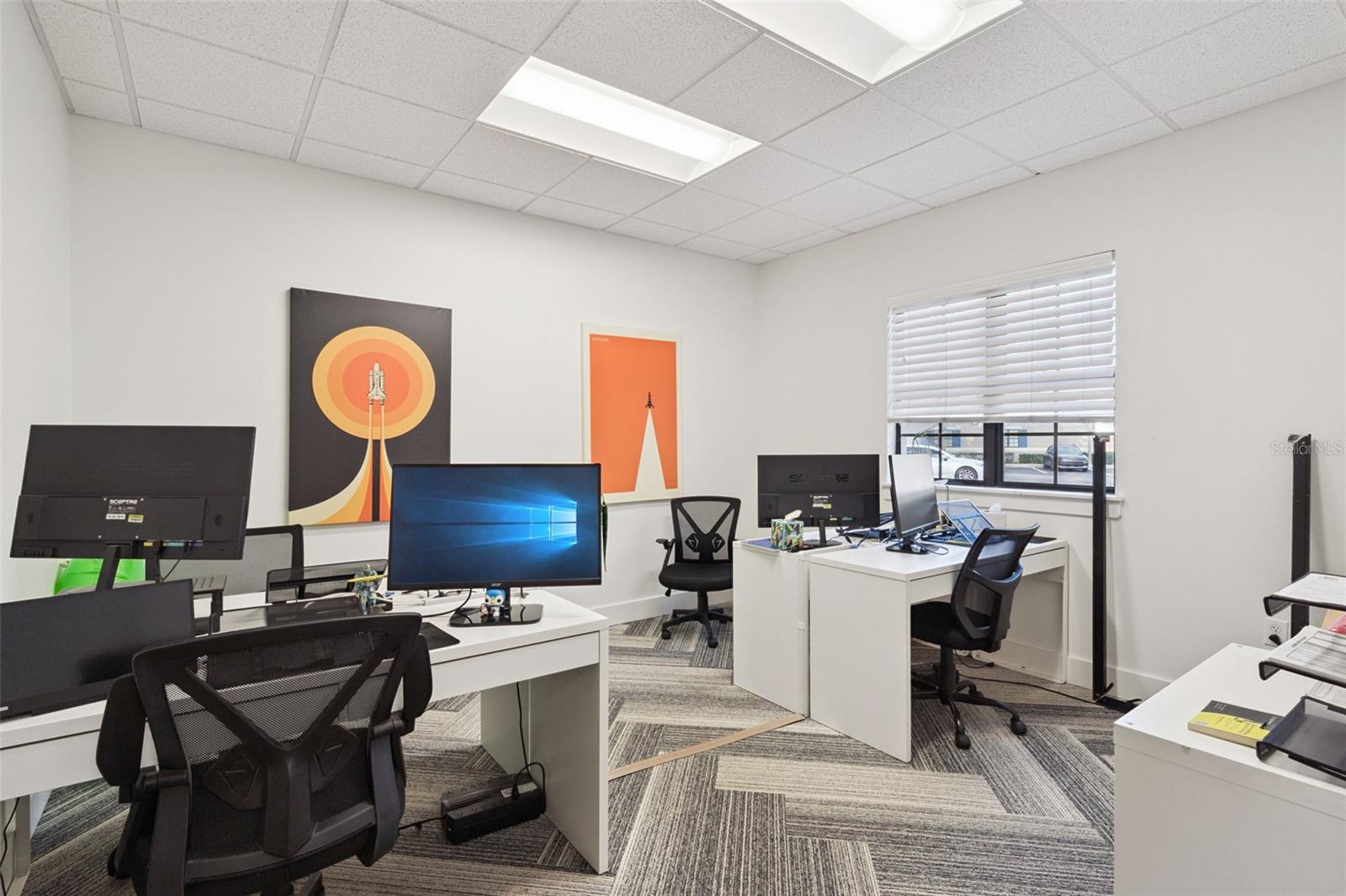 Image 18 of 39 For 1404 & 1436 Ronald Reagan Boulevard