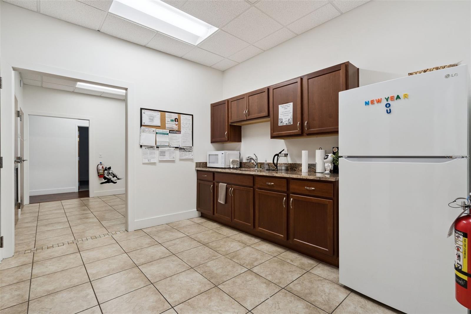 Image 23 of 39 For 1404 & 1436 Ronald Reagan Boulevard