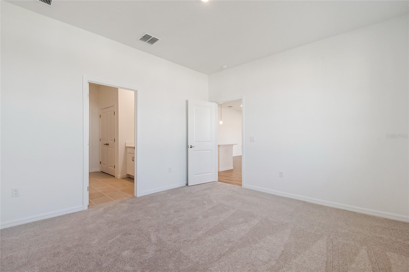 Image 27 of 38 For 434 Eventide Avenue