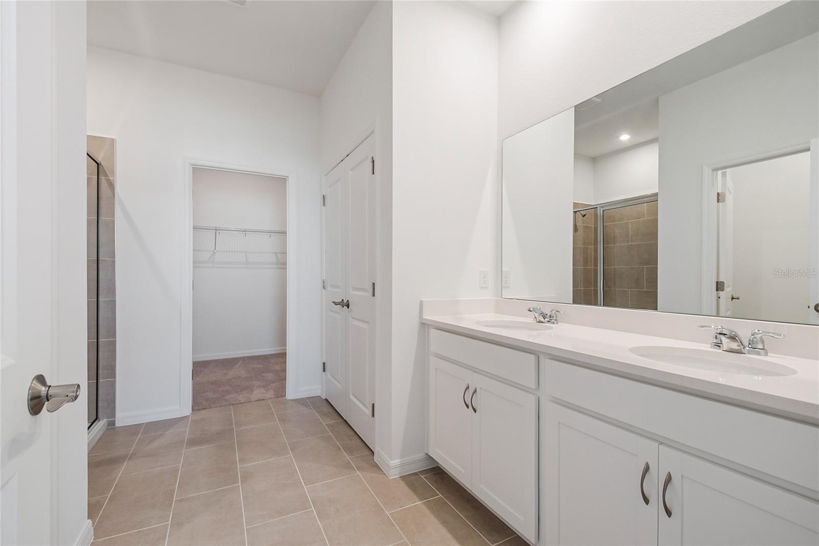 Image 28 of 38 For 434 Eventide Avenue