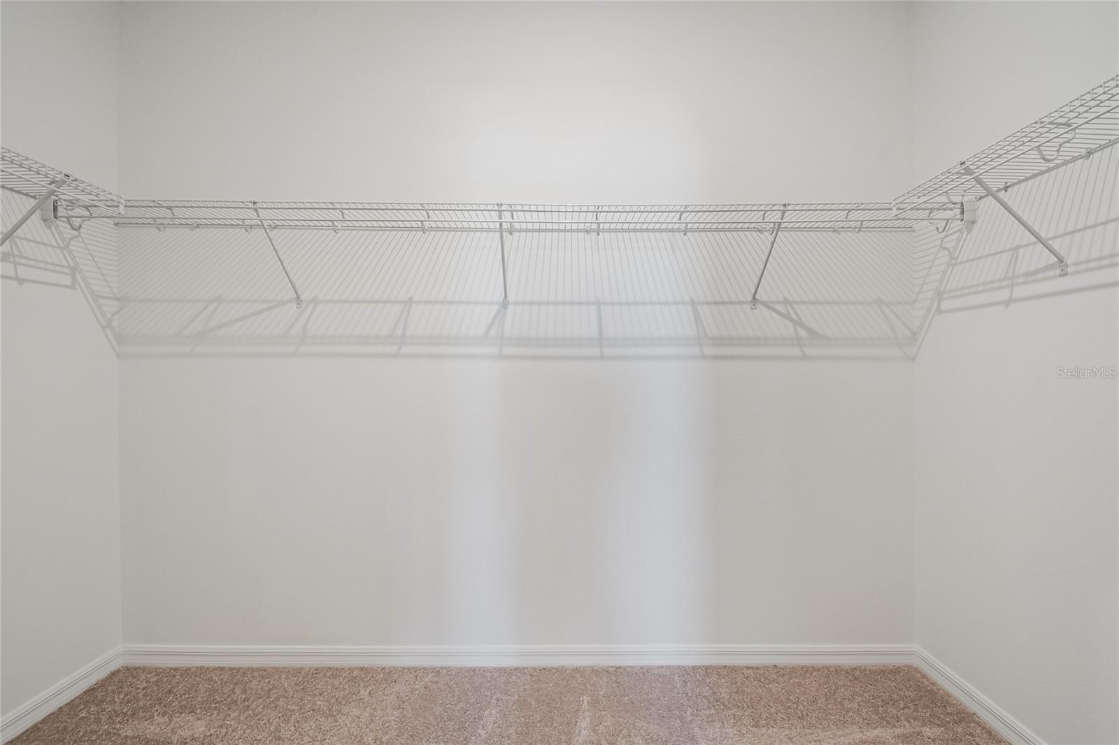 Image 30 of 38 For 434 Eventide Avenue