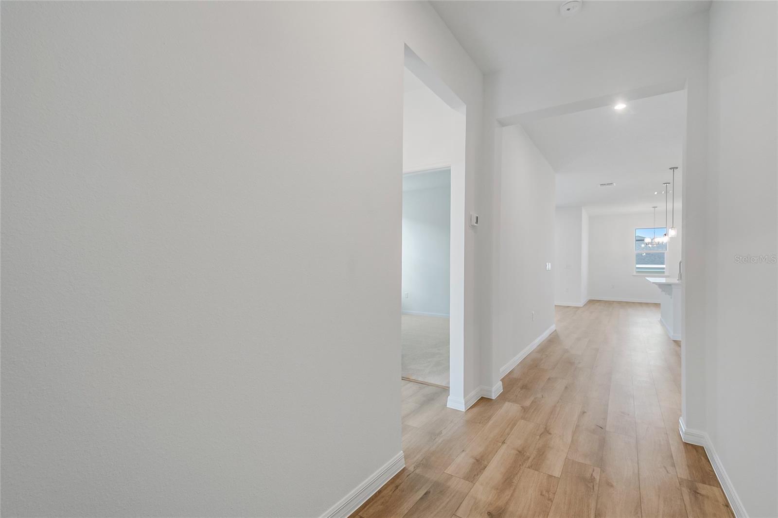 Image 5 of 38 For 434 Eventide Avenue