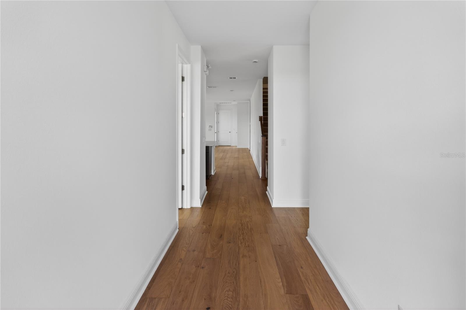 Image 2 of 31 For 2926 Sailhouse Drive