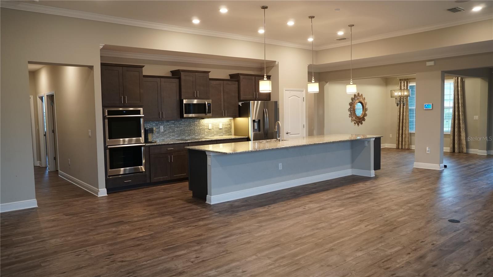 Image 10 of 27 For 2005 149th Place E