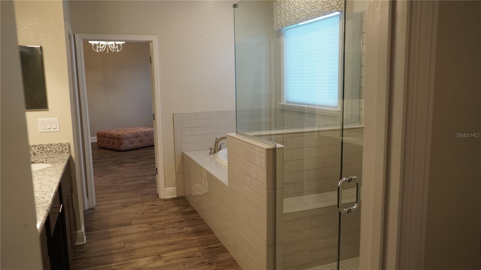 Image 19 of 27 For 2005 149th Place E