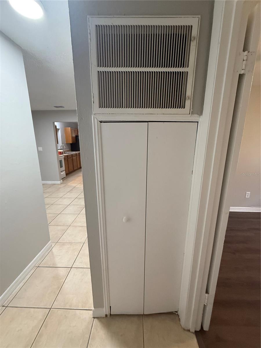 Image 18 of 24 For 3046 Cumler Court