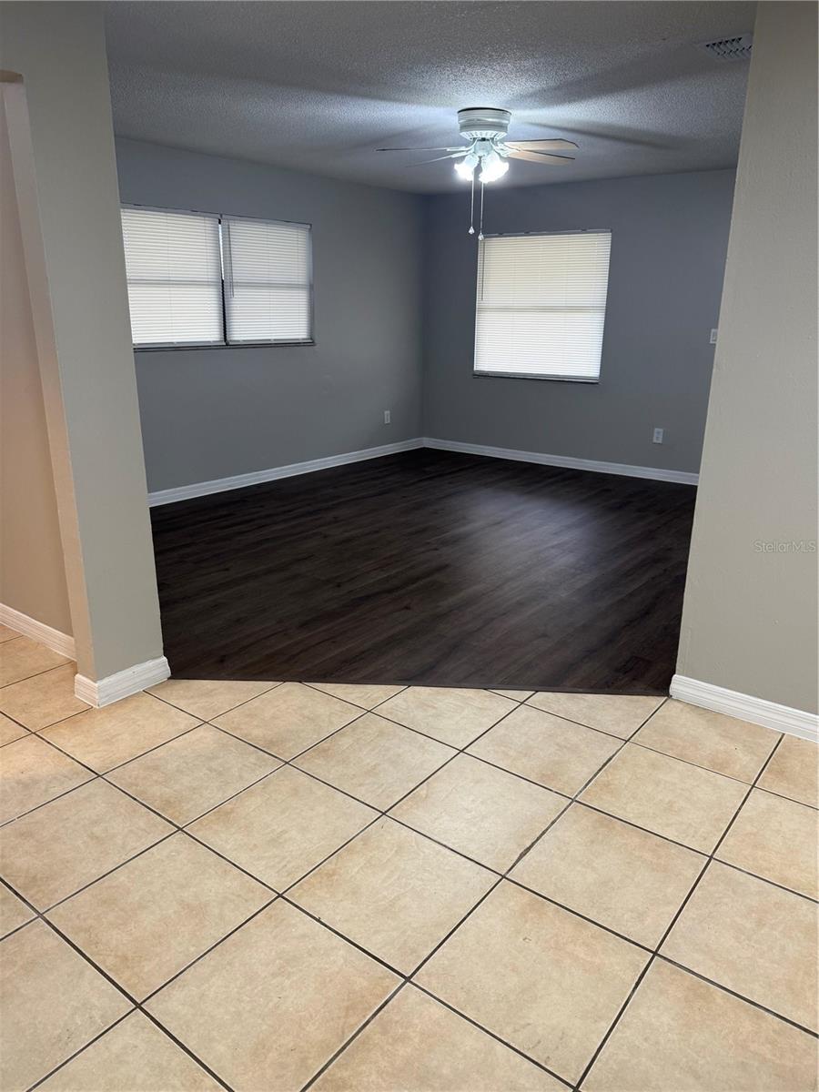 Image 4 of 24 For 3046 Cumler Court