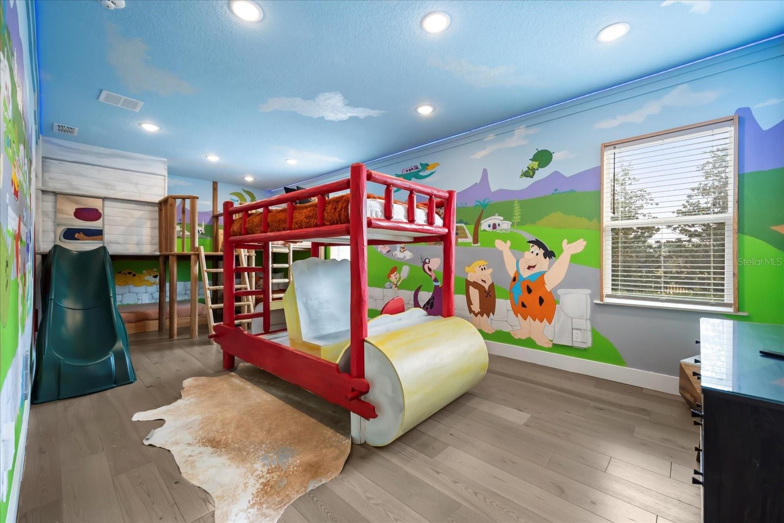 Image 28 of 73 For 955 Jack Nicklaus Court