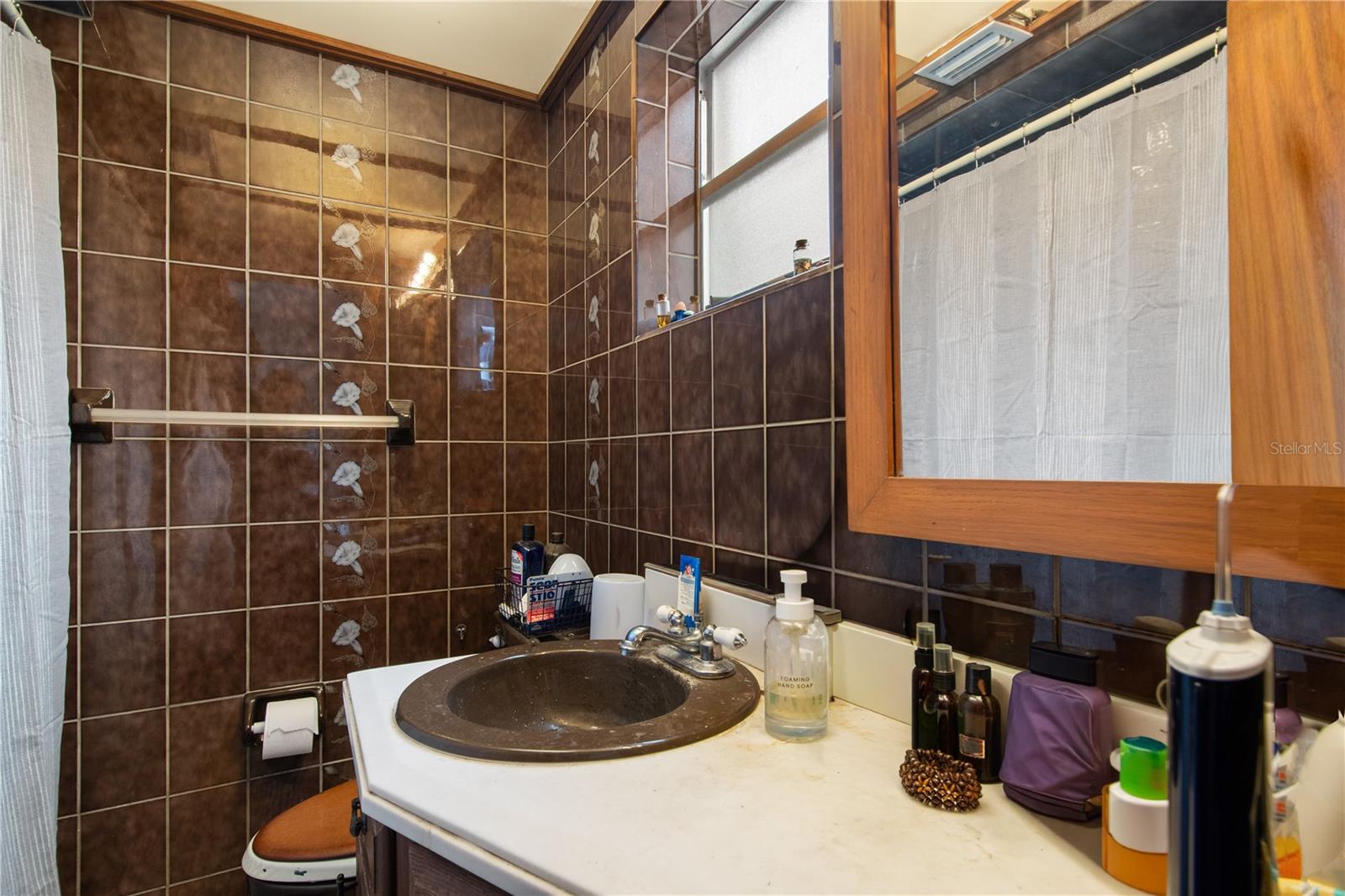 Image 17 of 46 For 1608 Cumbie Avenue