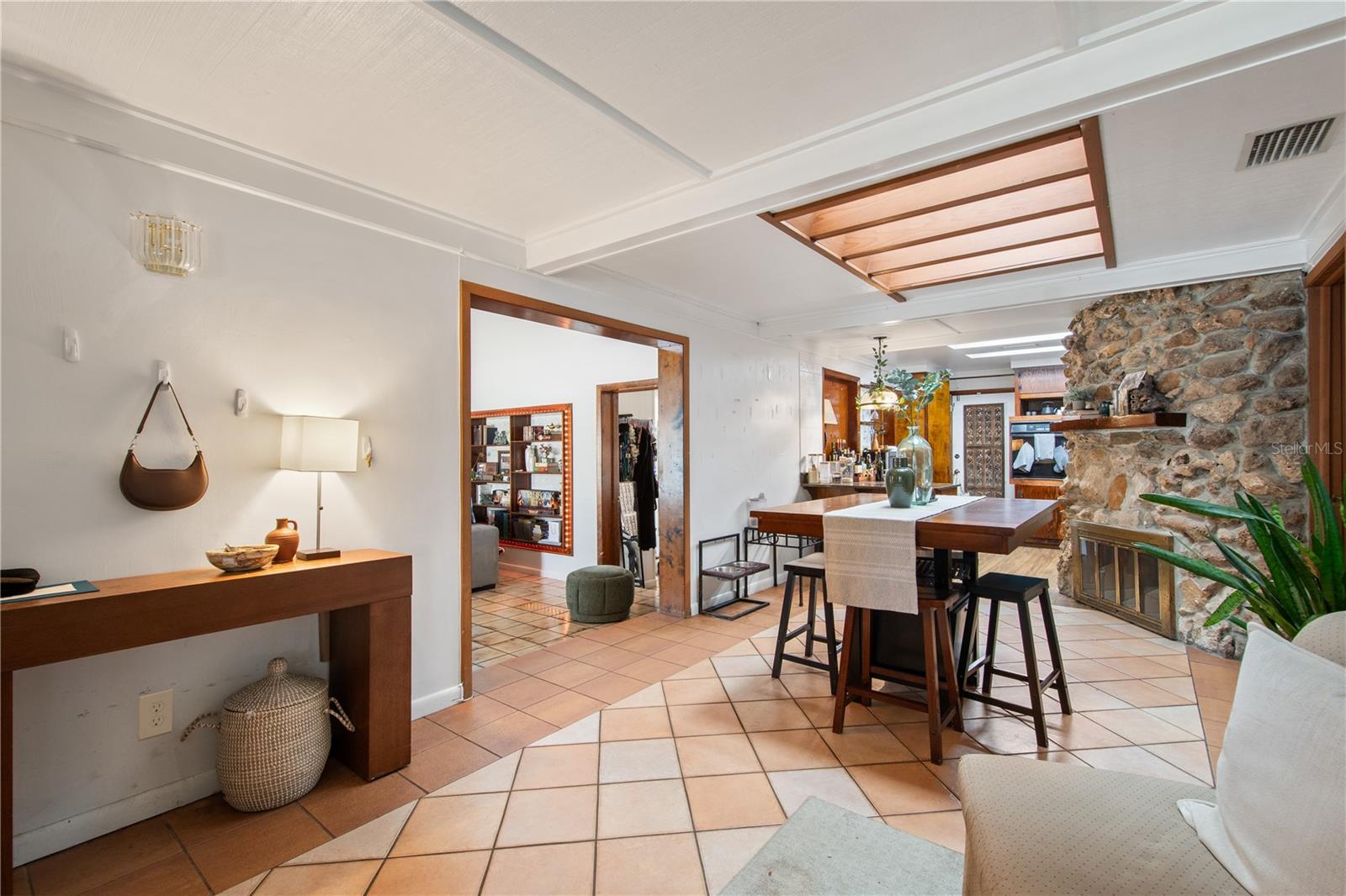 Image 9 of 46 For 1608 Cumbie Avenue