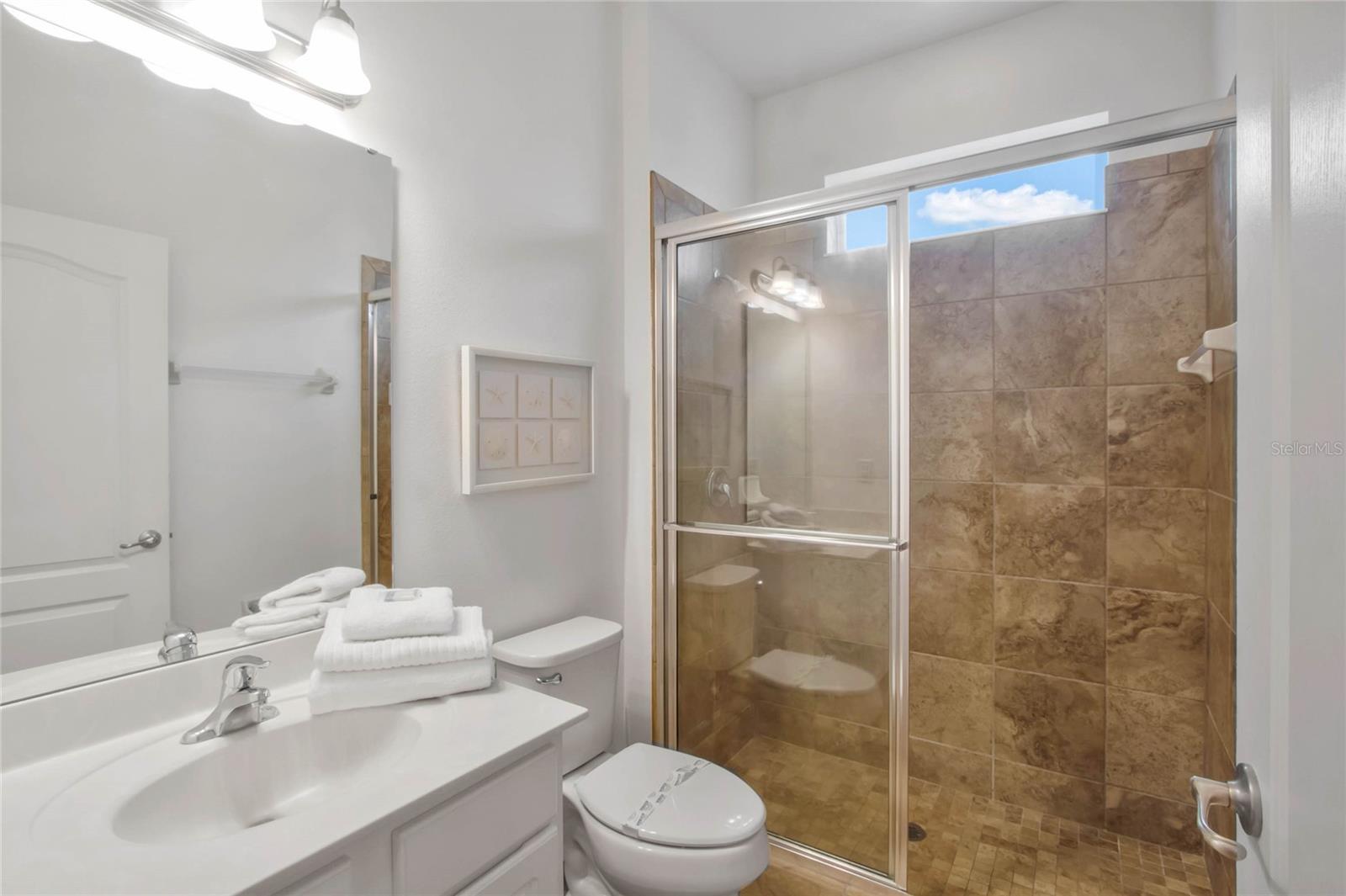 Image 23 of 56 For 4164 Oaktree Drive