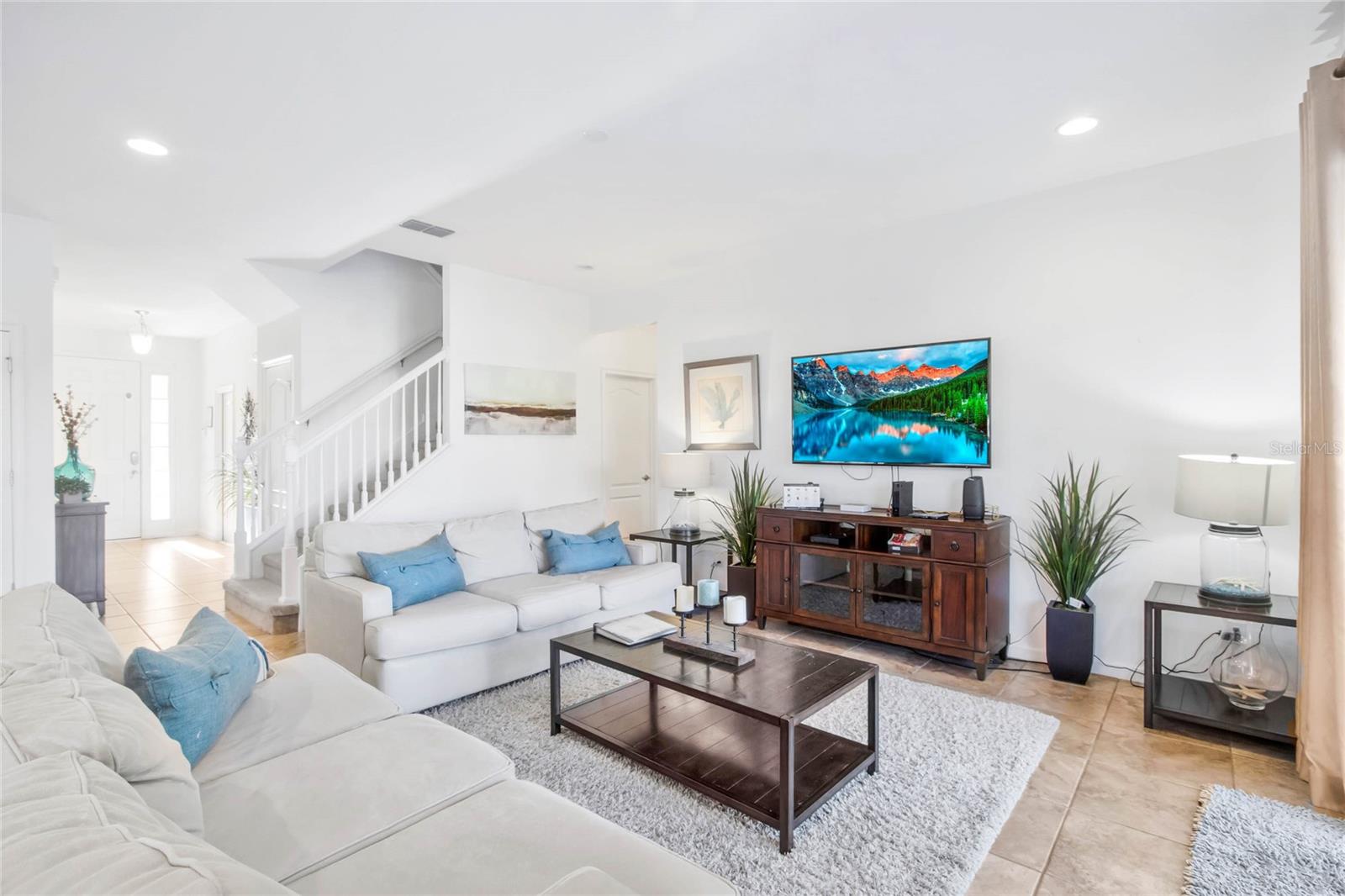 Image 27 of 56 For 4164 Oaktree Drive