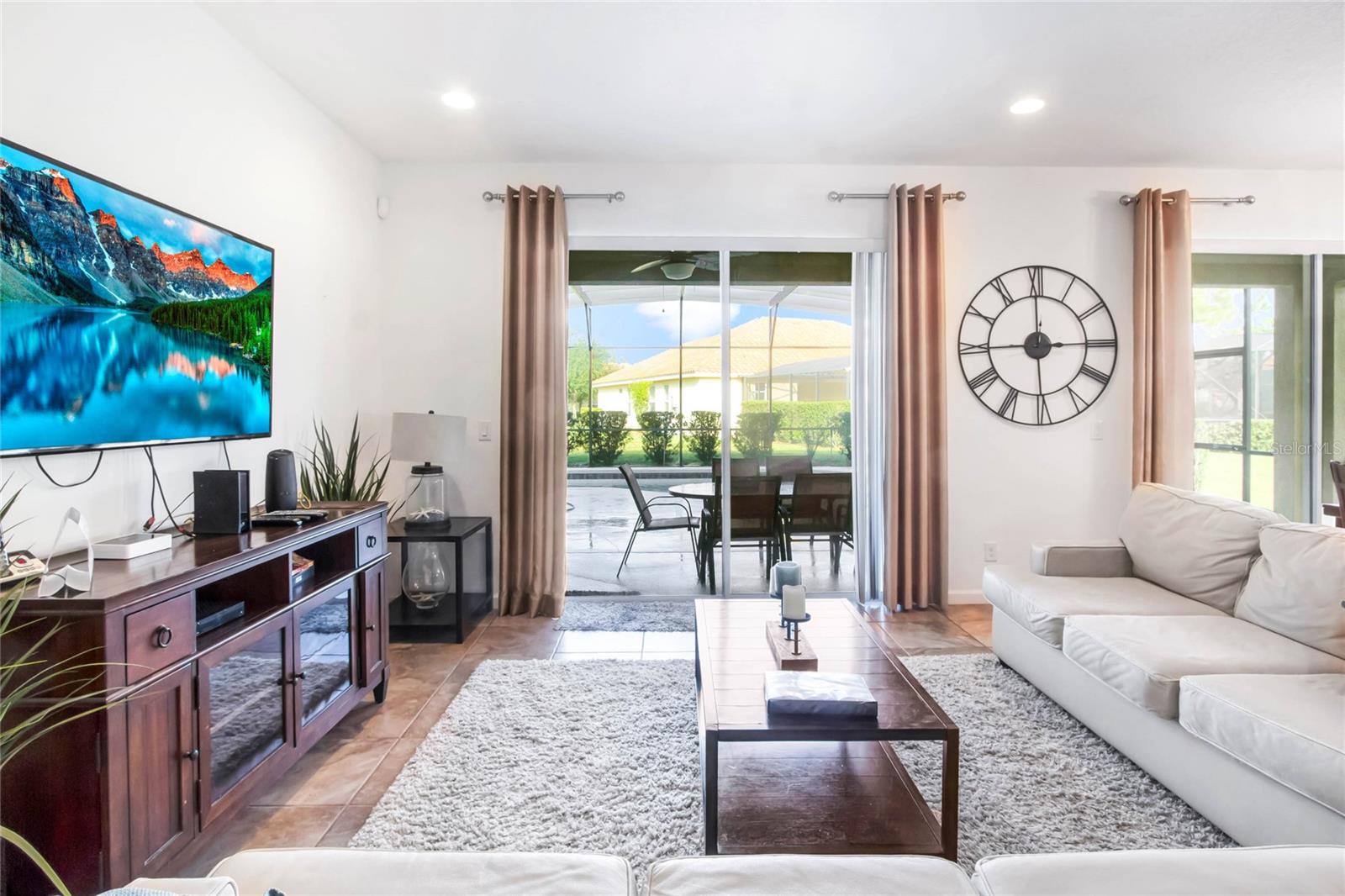 Image 3 of 56 For 4164 Oaktree Drive