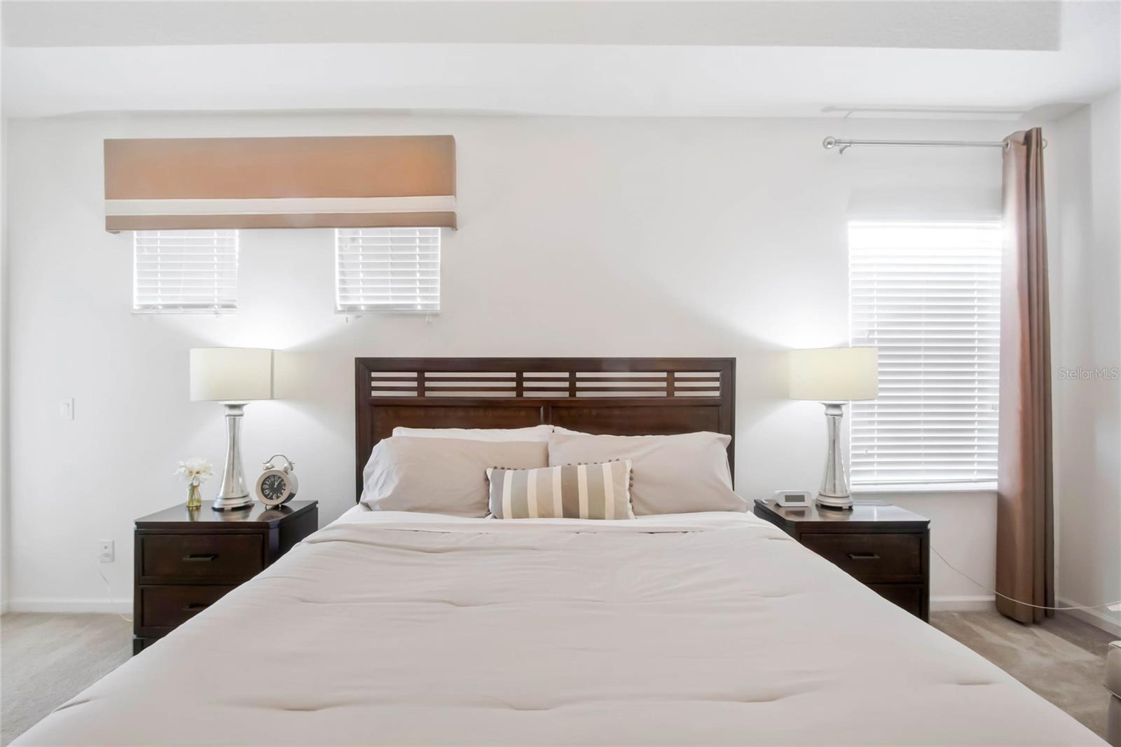 Image 33 of 56 For 4164 Oaktree Drive