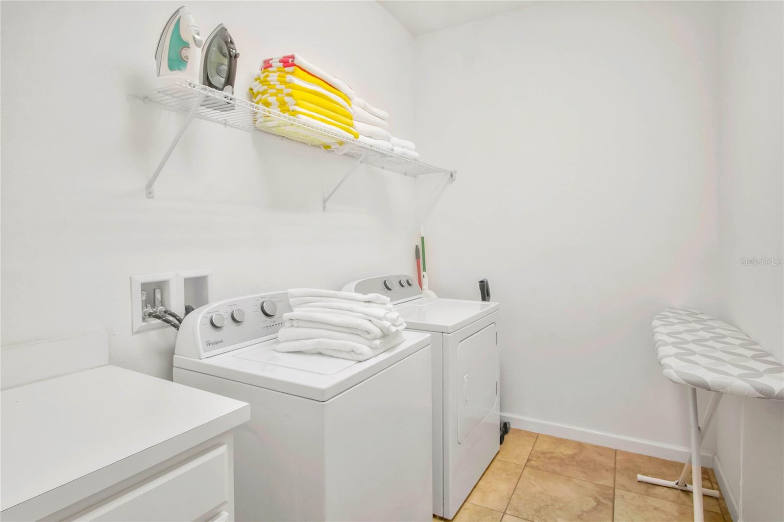 Image 42 of 56 For 4164 Oaktree Drive