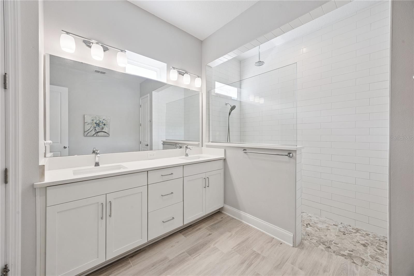 Image 43 of 99 For 8844 Sperry Street