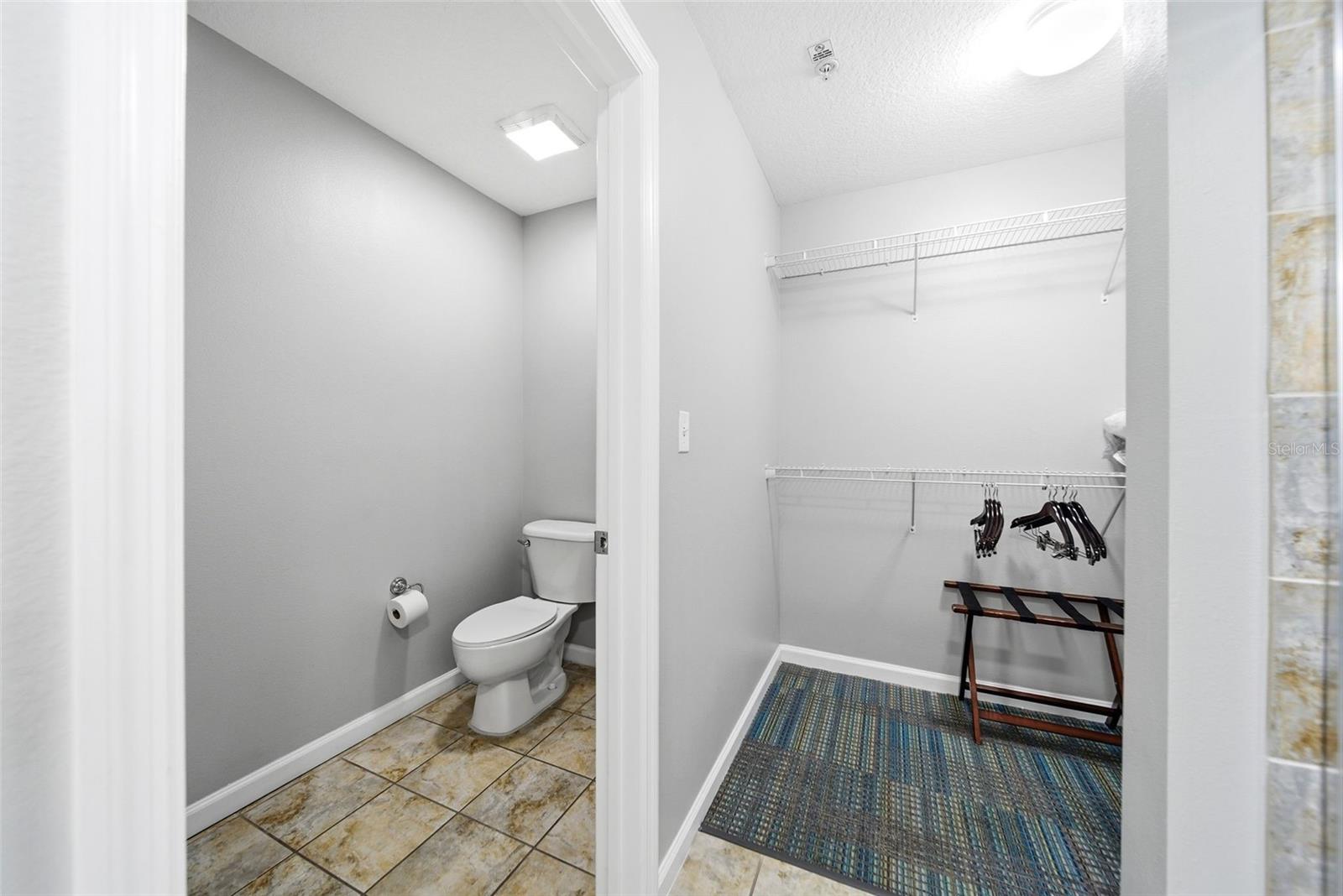 Image 10 of 15 For 14051 Grove Resort Avenue 1705