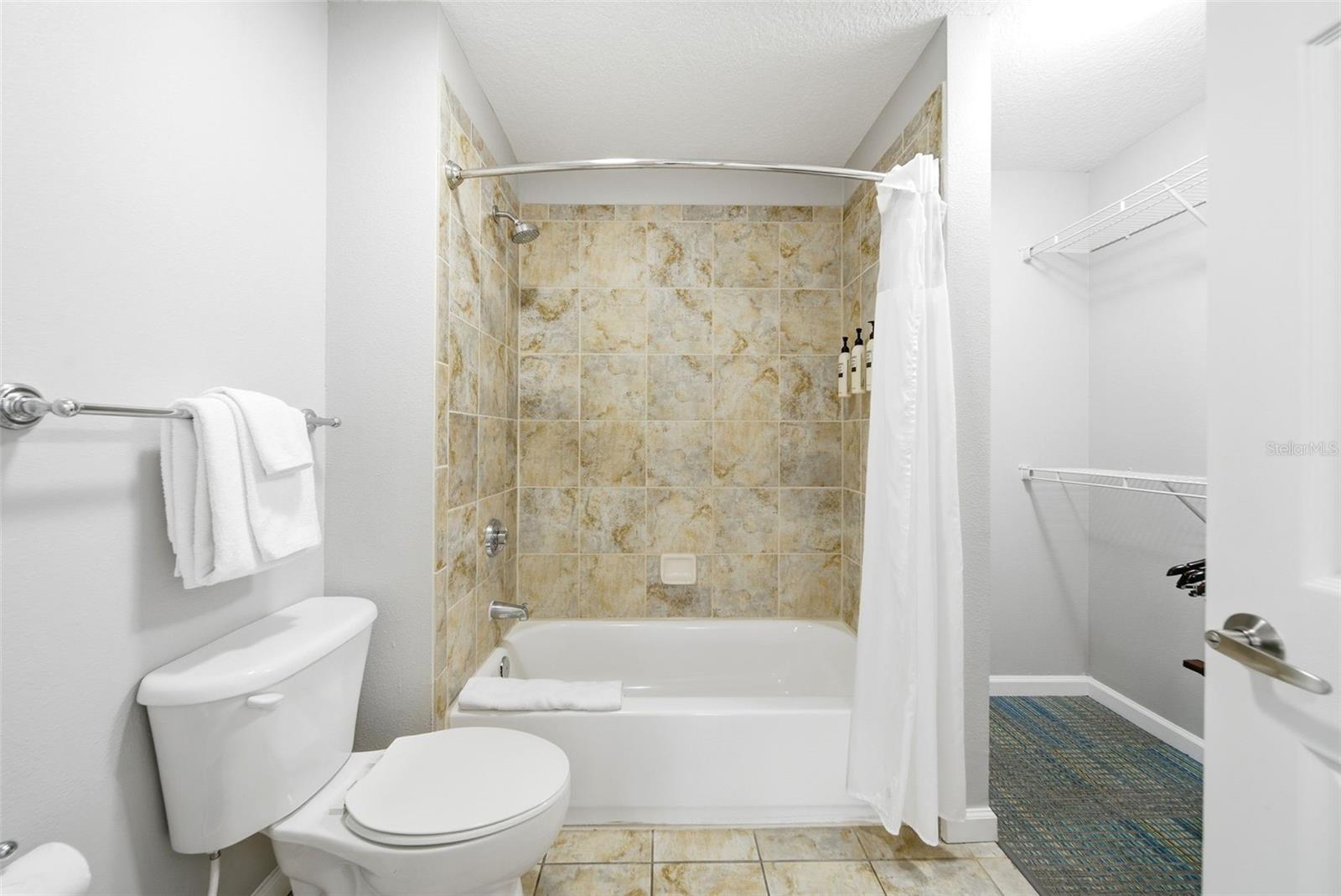 Image 11 of 15 For 14051 Grove Resort Avenue 1705