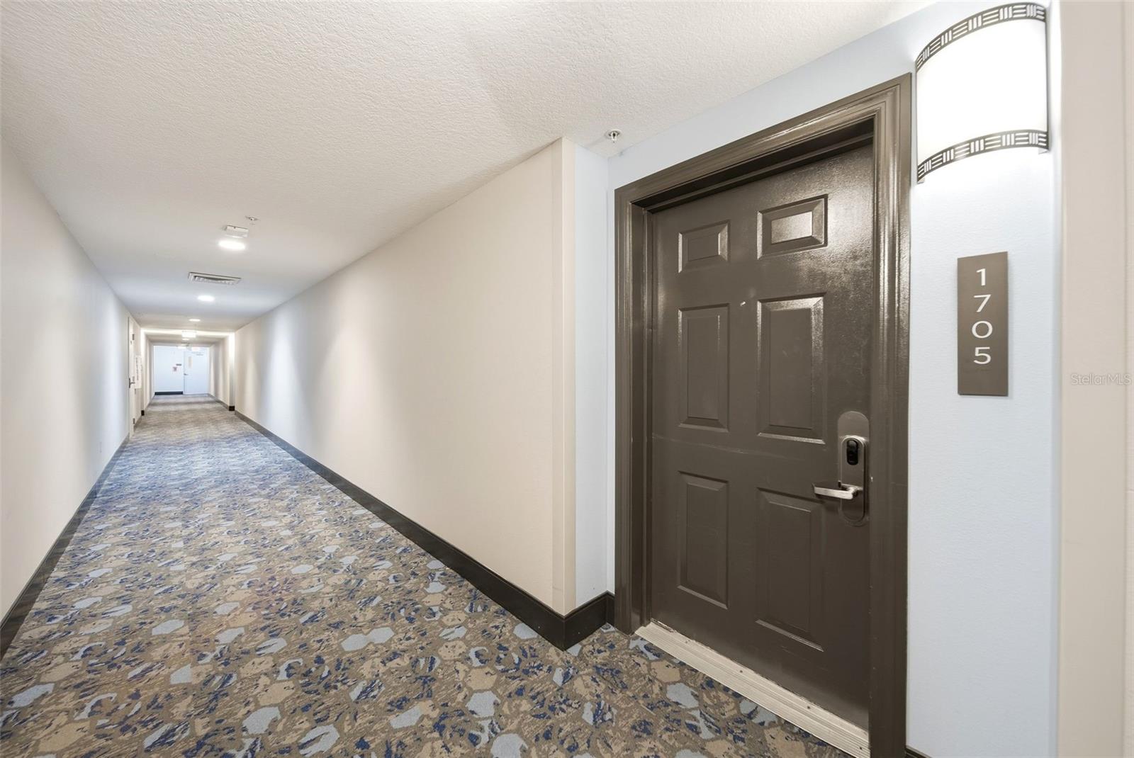 Image 14 of 15 For 14051 Grove Resort Avenue 1705