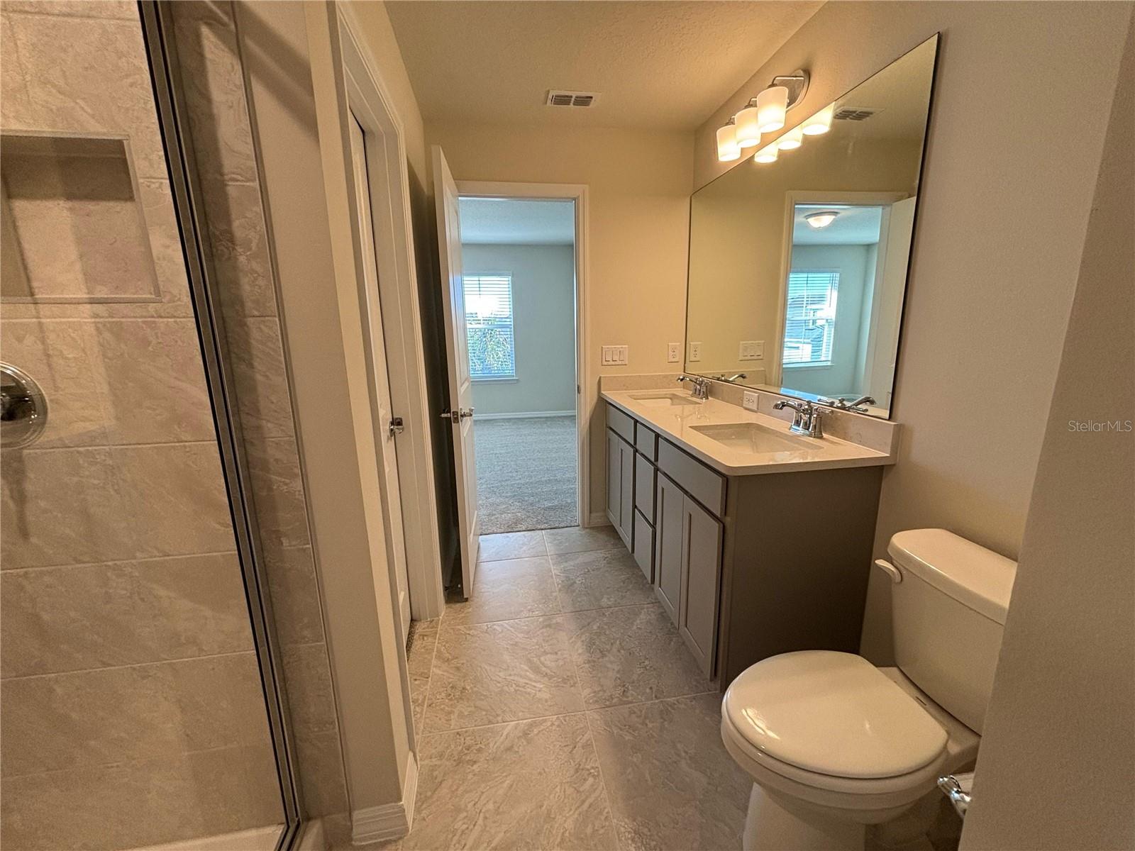 Image 23 of 38 For 16274 Bright Leaf Road