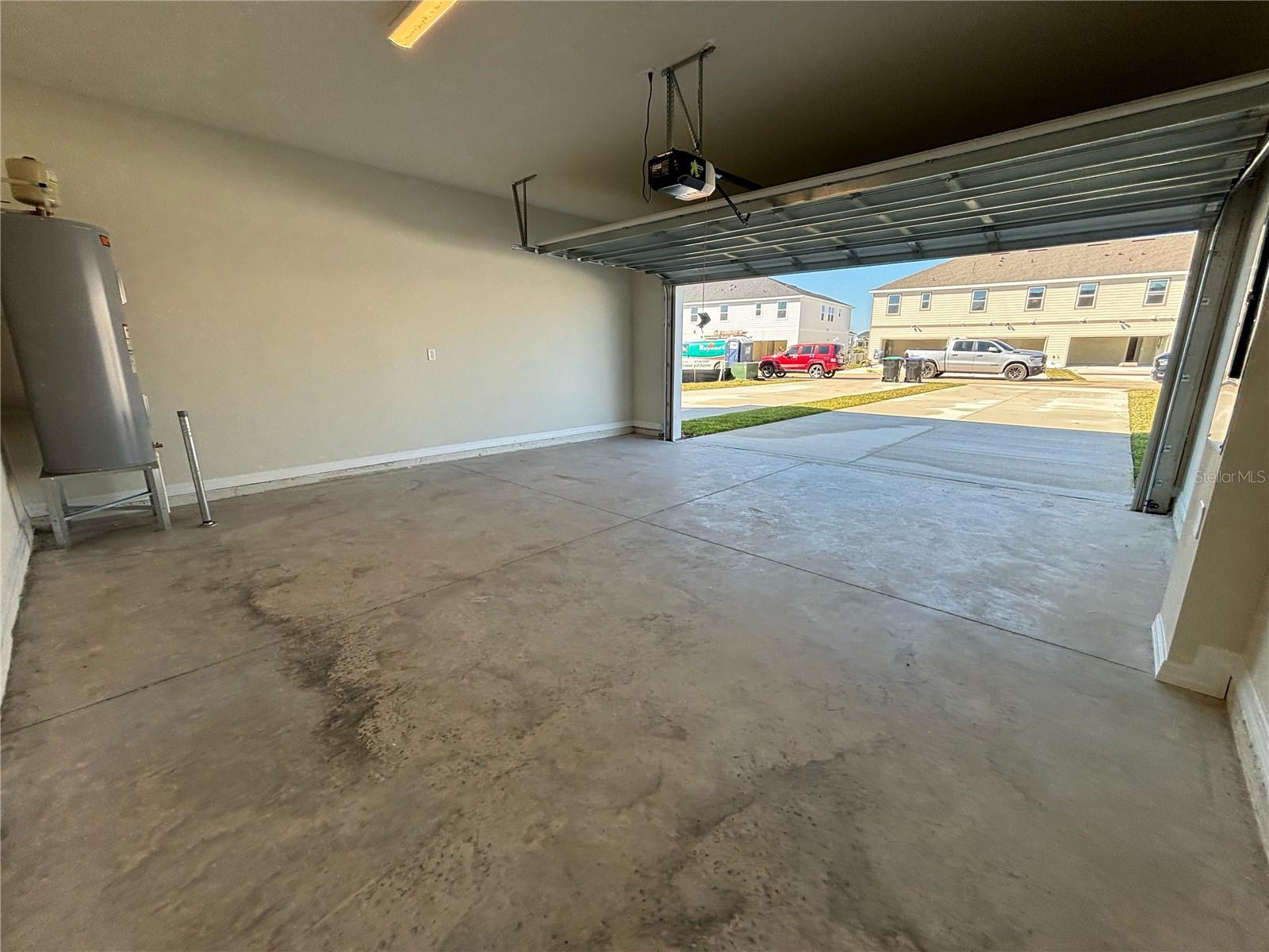 Image 35 of 38 For 16274 Bright Leaf Road