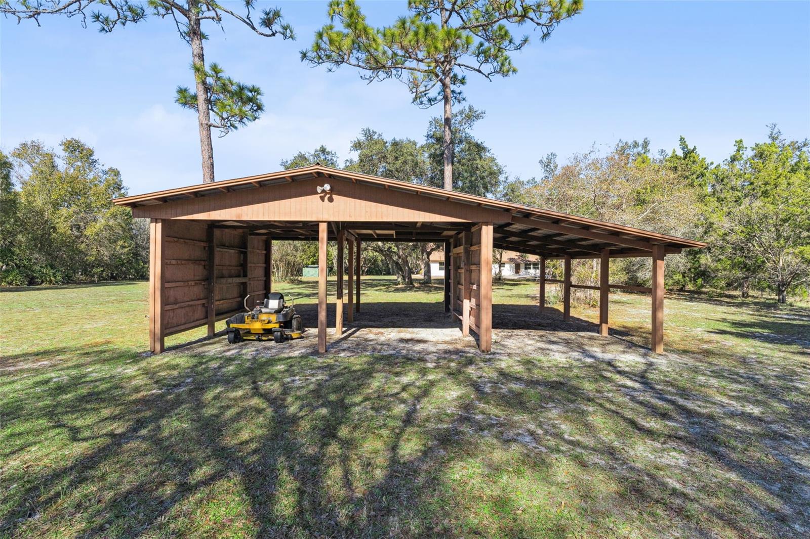 Image 26 of 41 For 721 Riverwoods Trail