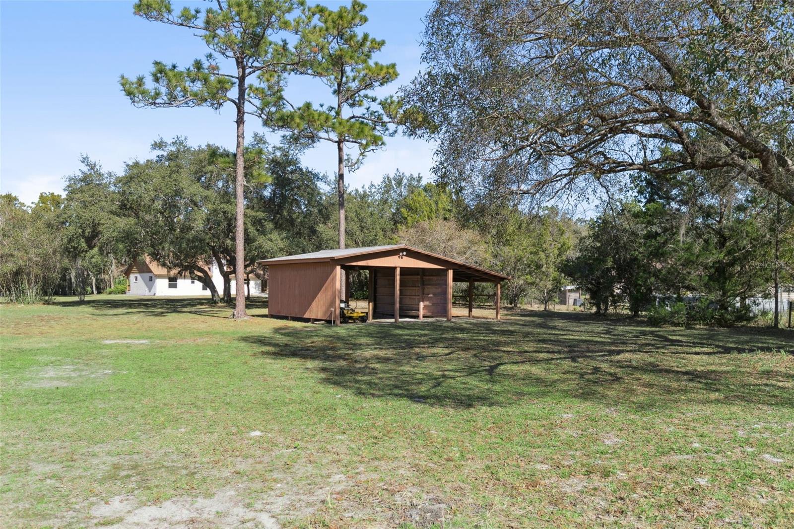 Image 27 of 41 For 721 Riverwoods Trail