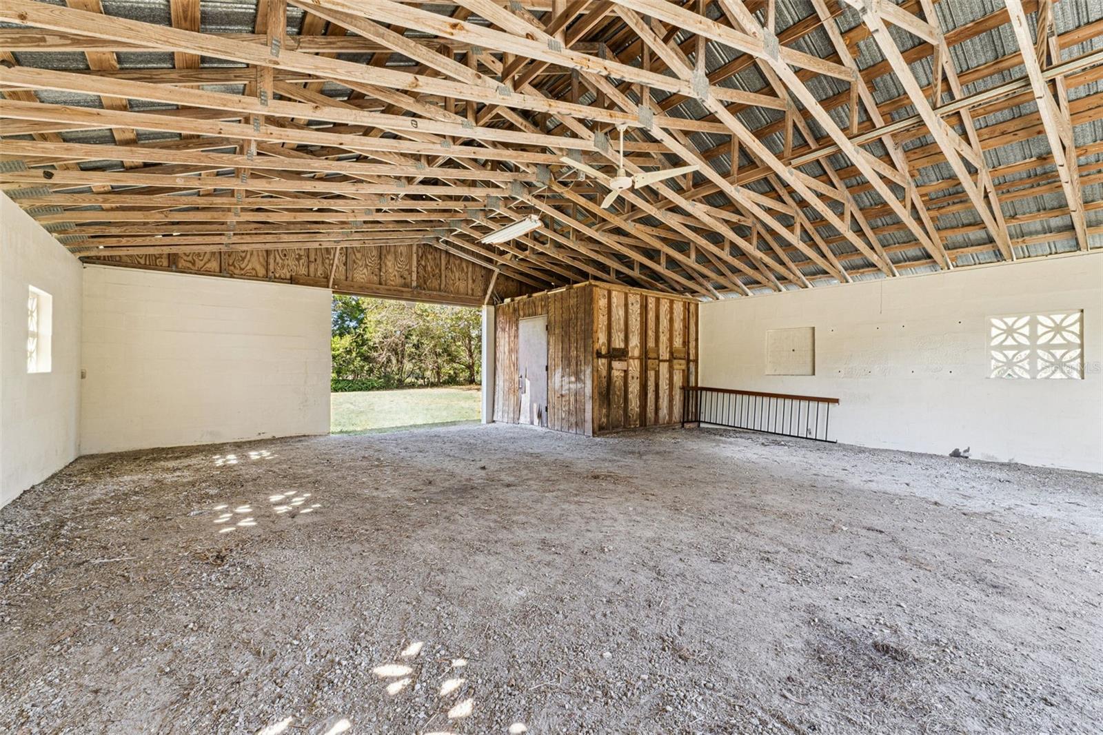 Image 29 of 41 For 721 Riverwoods Trail